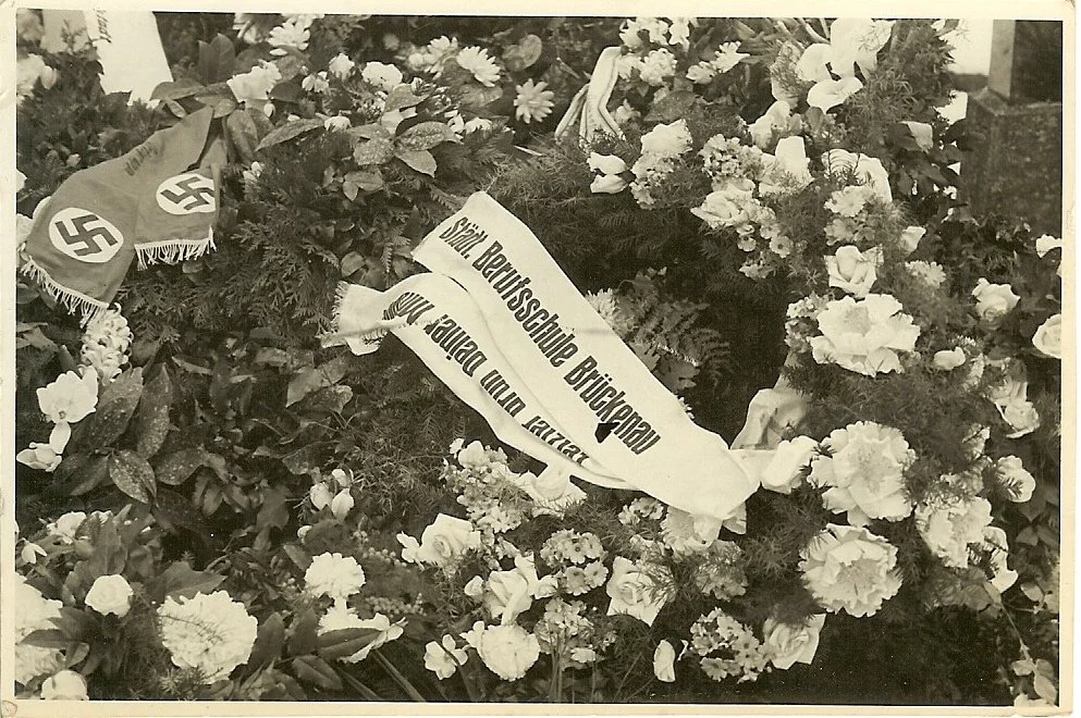 scan0012d.jpg