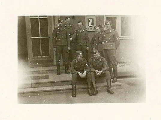 scan0012e.jpg