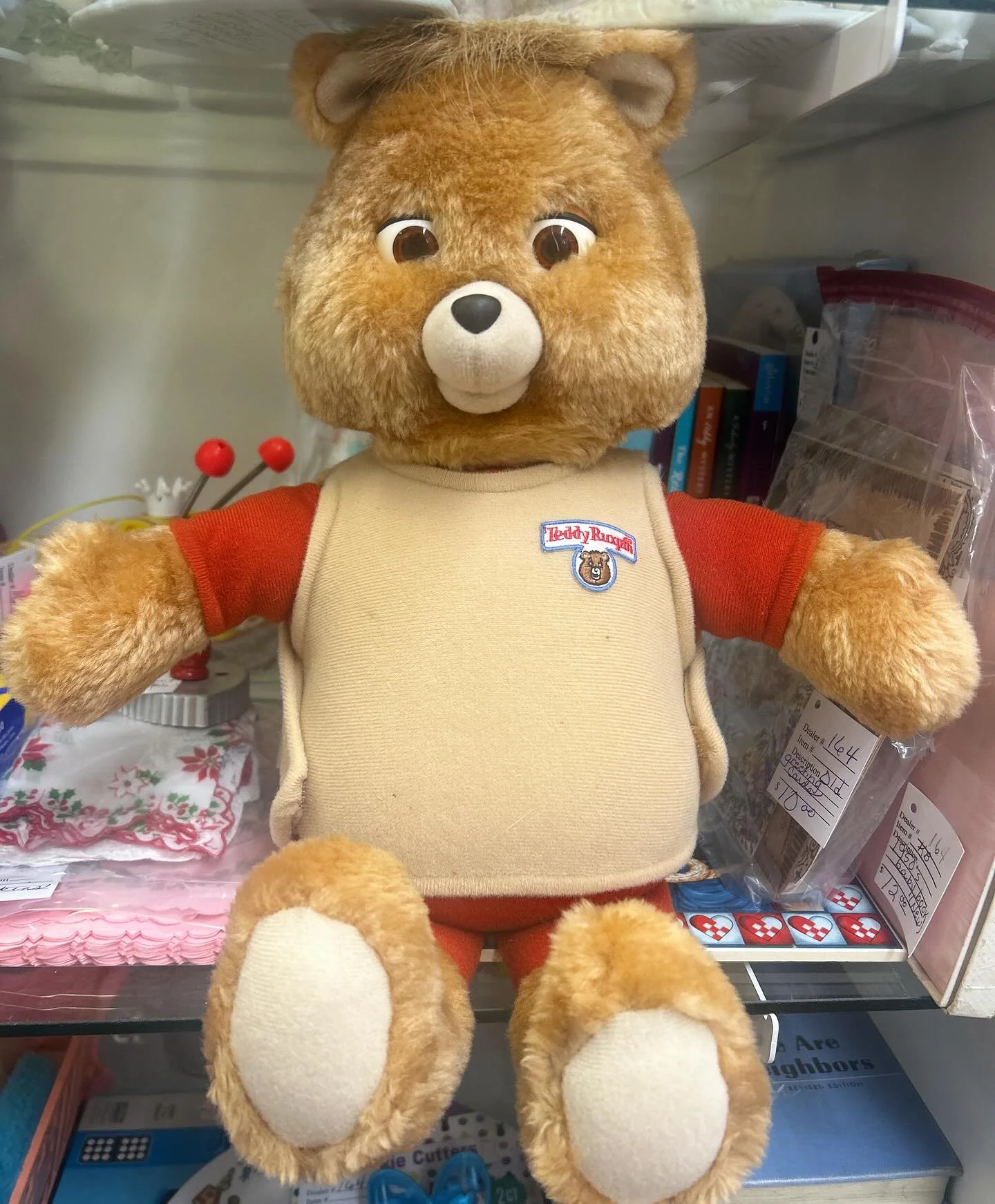 Hey, 80’s kids! An original Worlds of Wonder Teddy Ruxpin talking toy from 1985 has just arrived! Did you want one or did you have one? 🤩 Come check it out from 10-5 today!