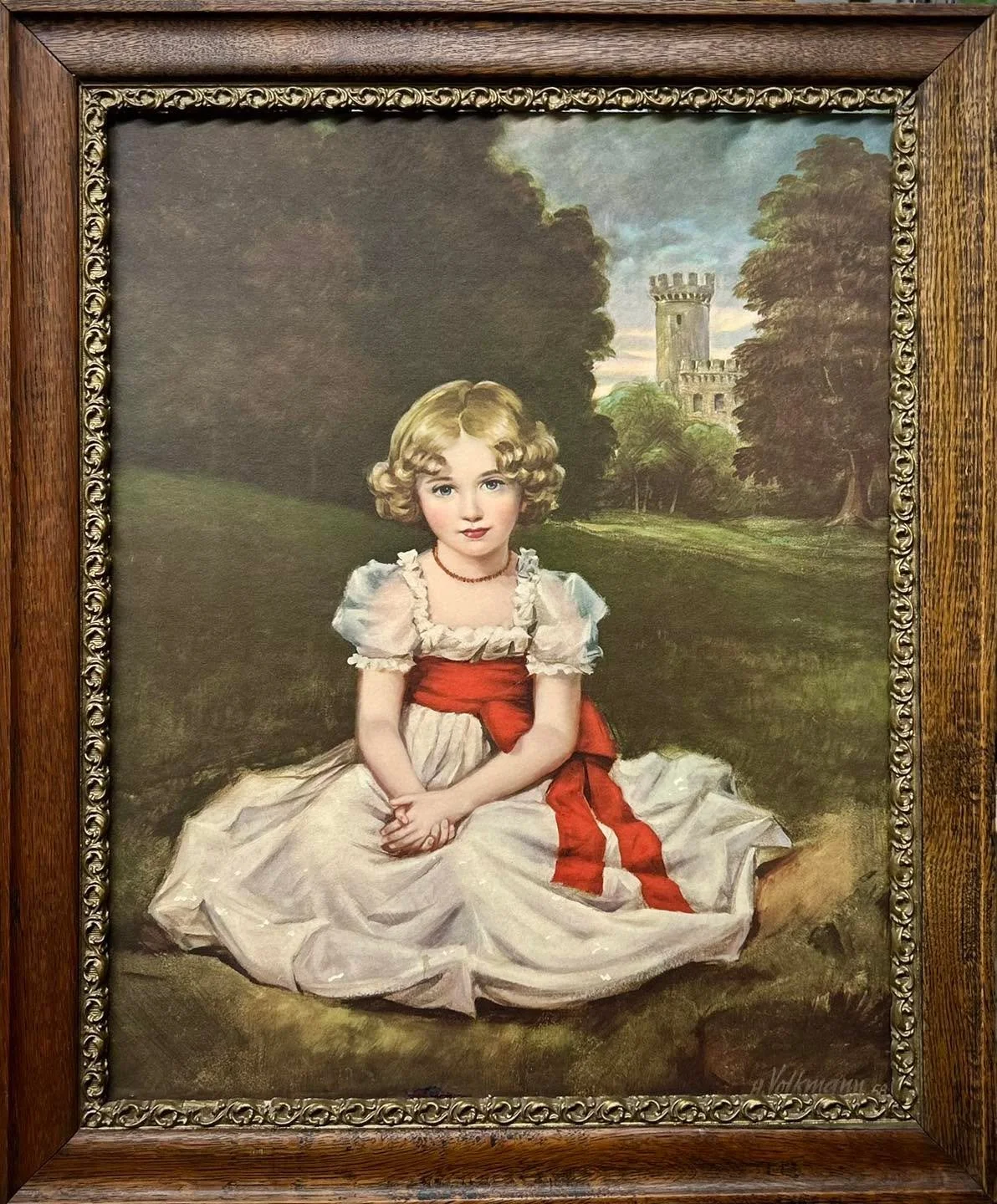 Happy Monday, friends! We&rsquo;re here for you today from 10-5! ❤️