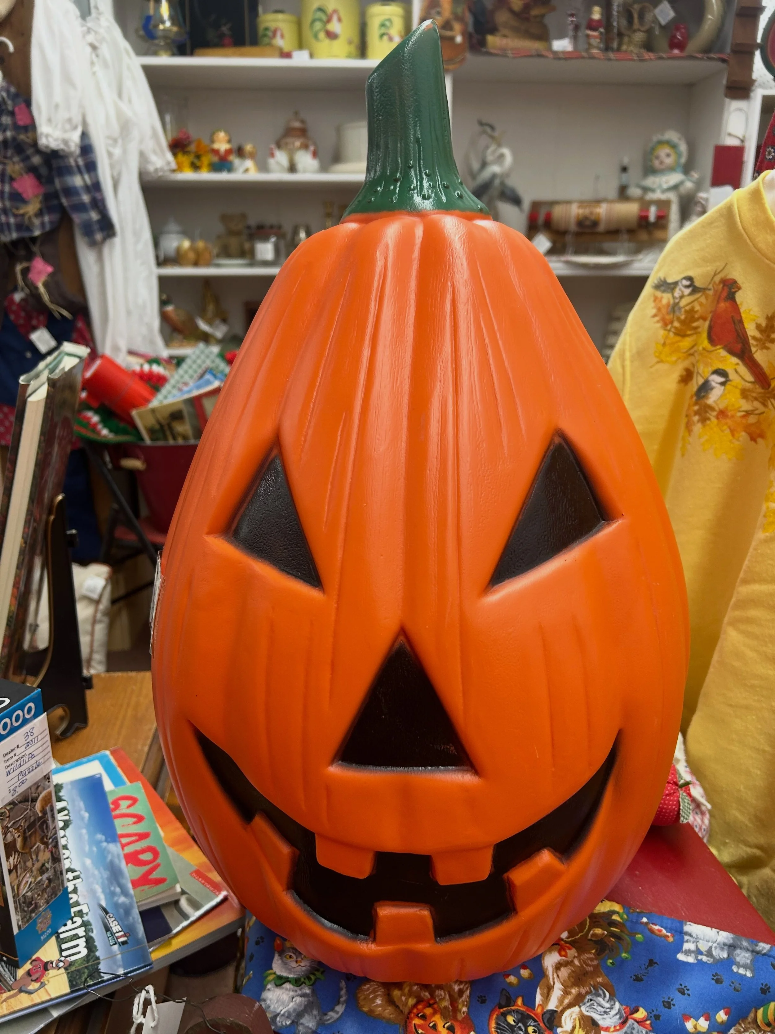 Just look at those expressions! 🙌 Save yourself some carving mess and bring these vintage jack-o-lantern blow molds home! We&rsquo;re here for you from 10-5 today! 🎃🎃🎃