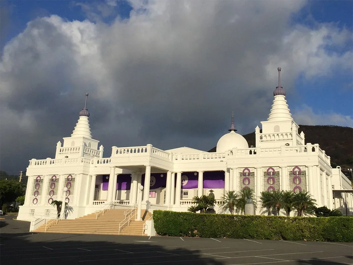 An outdoor image of Honpa Hongwanji Hawaii Betsuin