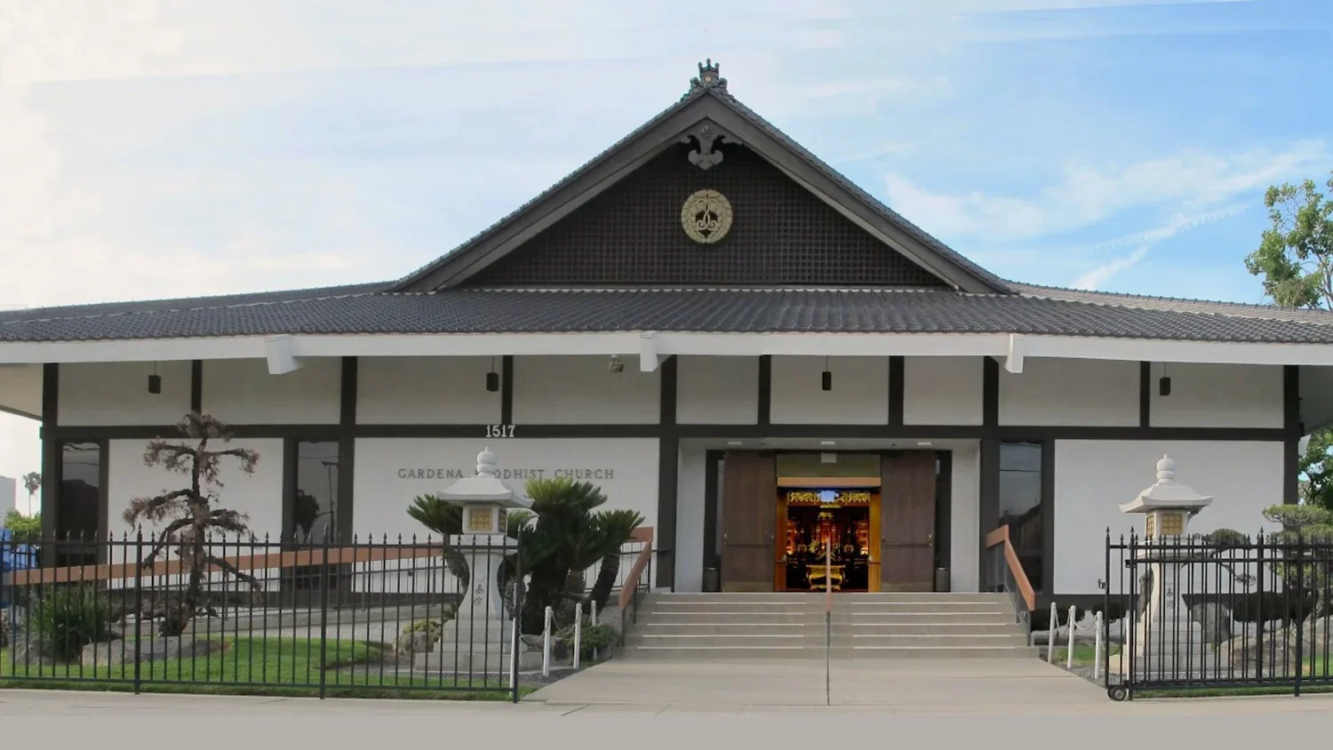 An exterior shot of Gardena Buddhist Church