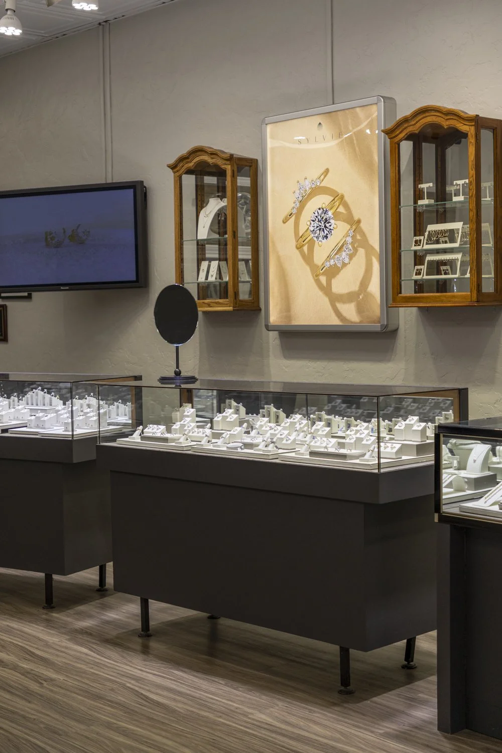 PINE_Downtown Santa Rosa_0008-134.jpg