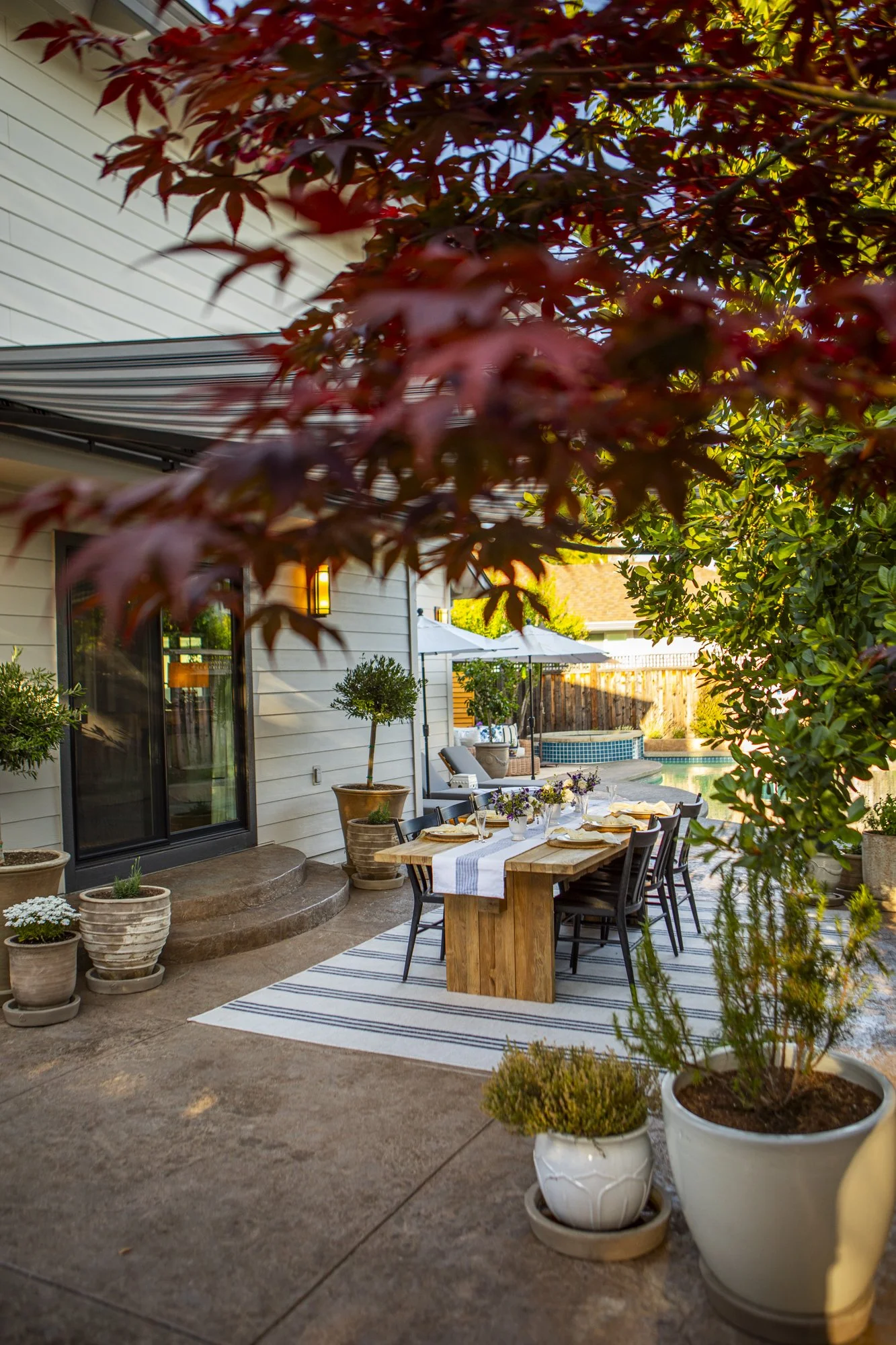 PINE_MHG_Italian Poolside Retreat_Low Res_0030.jpg