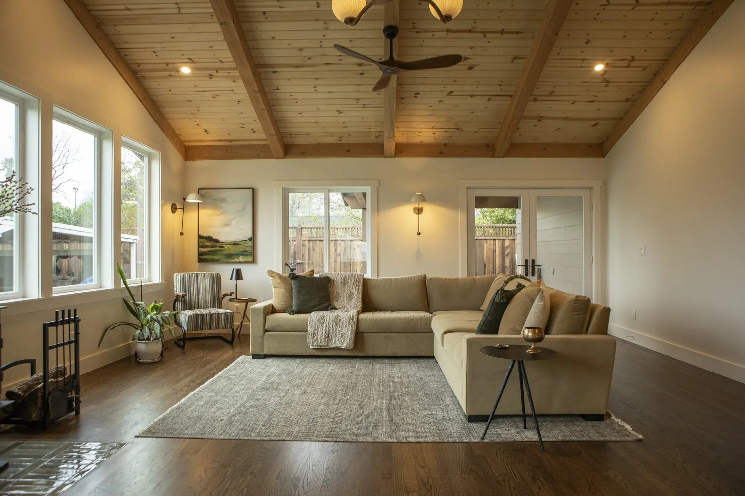 PINE_Mora Home and Garden_Ochoa House_41975.jpg