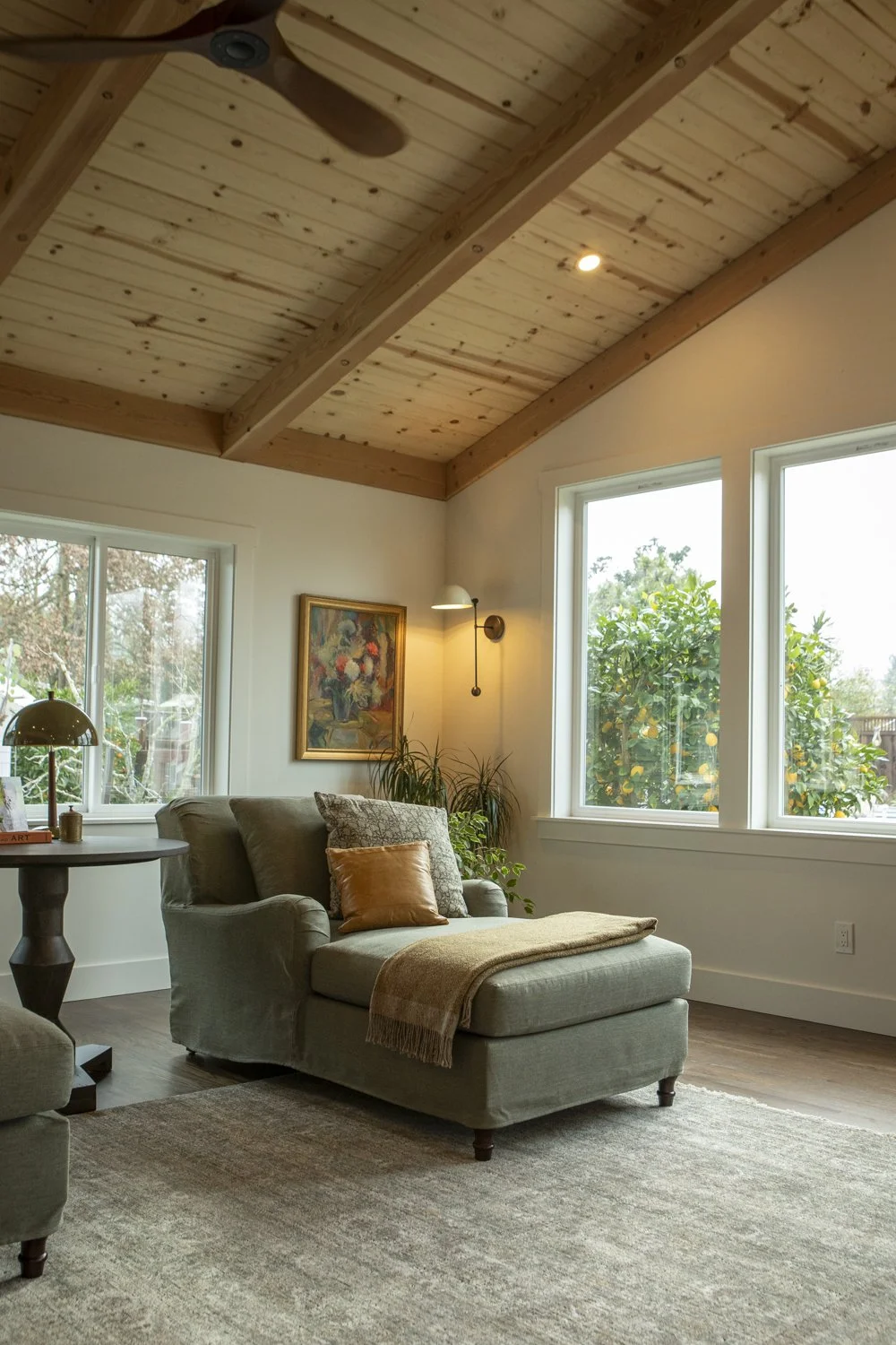 PINE_Mora Home and Garden_Ochoa House_42005.jpg