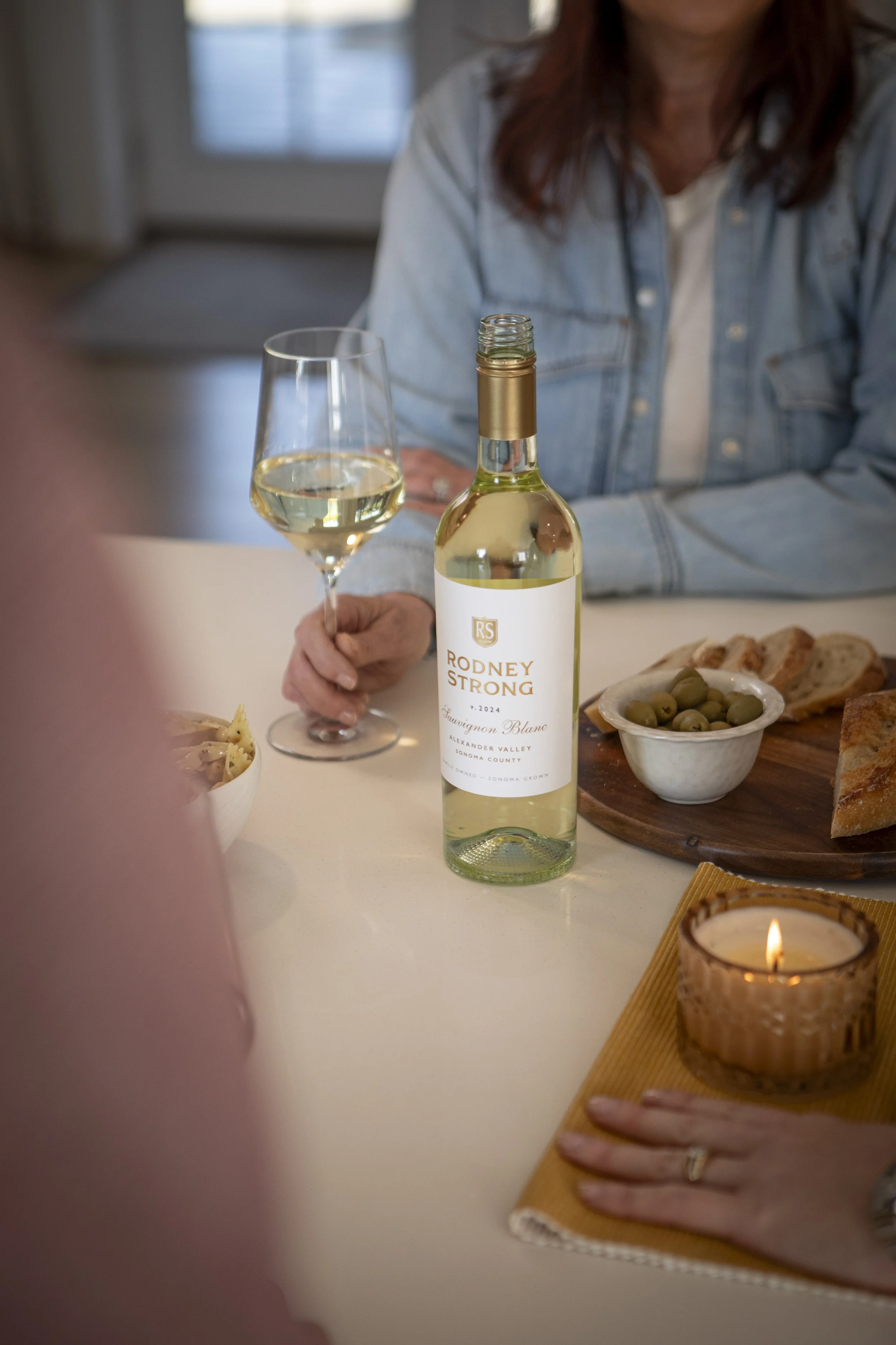 PINE_RSWE_Estate and RSWE Bottles_001_42729.jpg