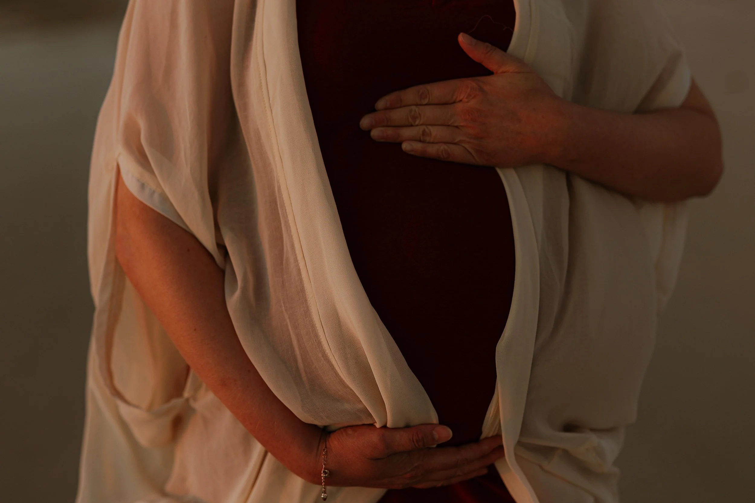 Maternity photography at the beach