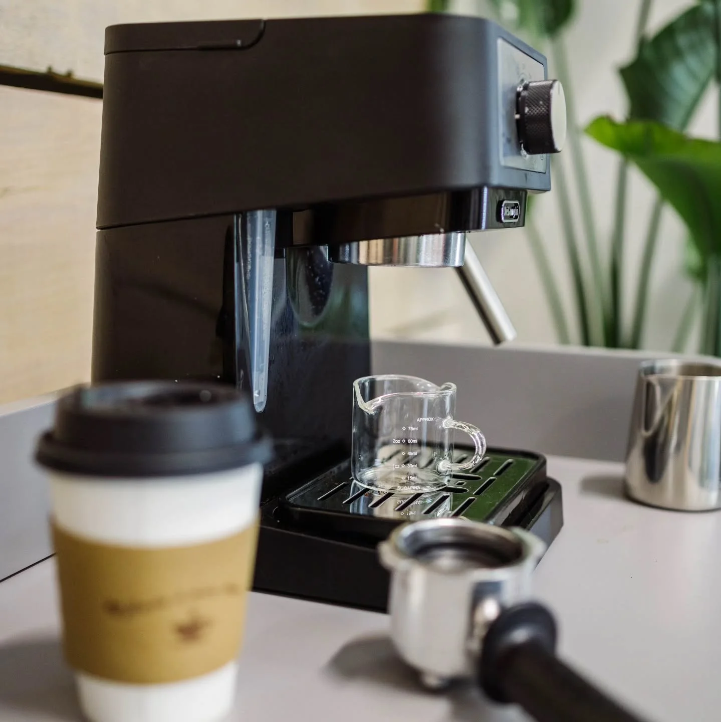 This morning started quietly.
Lights on. Coffee brewing. Minutes before the day really began.
Our days are full right now. It reflects years of trust through conversations, relationships, and guests choosing Alchemy Hair Studio again and again here i