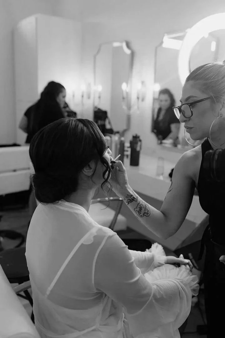 Andrea Betancourt doing bridal Make up