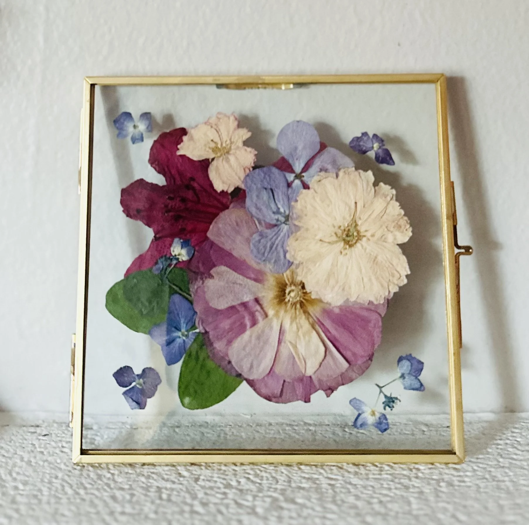 Pressed Flower Art Workshop x Beguiled Books