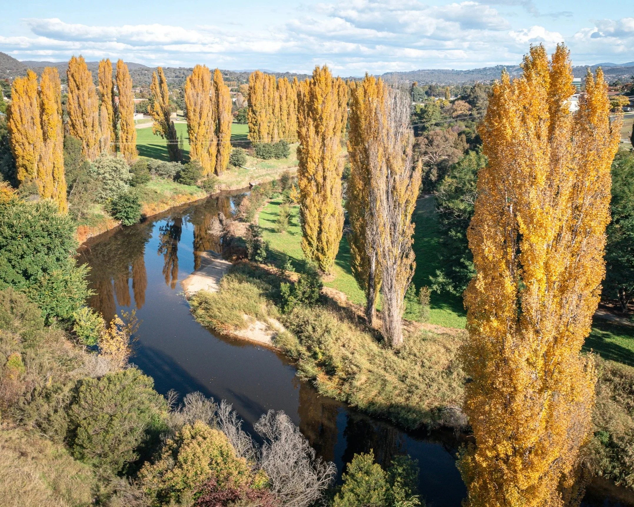 Queanbeyan+river+%2823%29.jpg