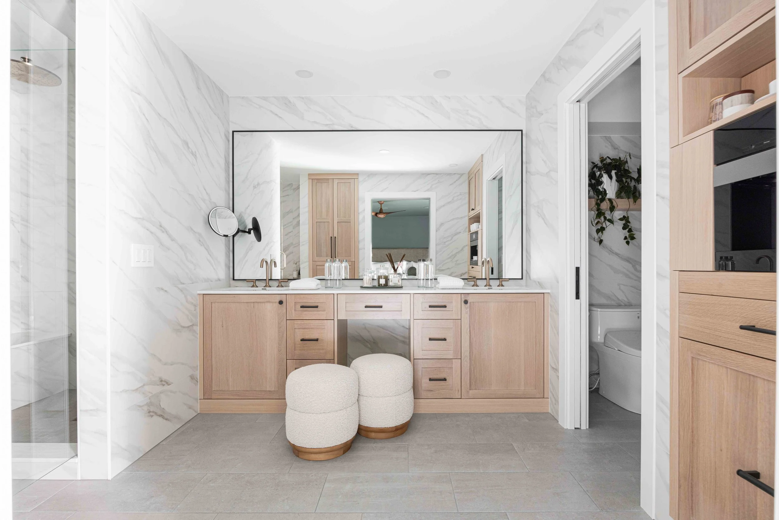 stunning rift sawn white oak custom bathroom cabinets in Minneapolis by Sean's cabinetry