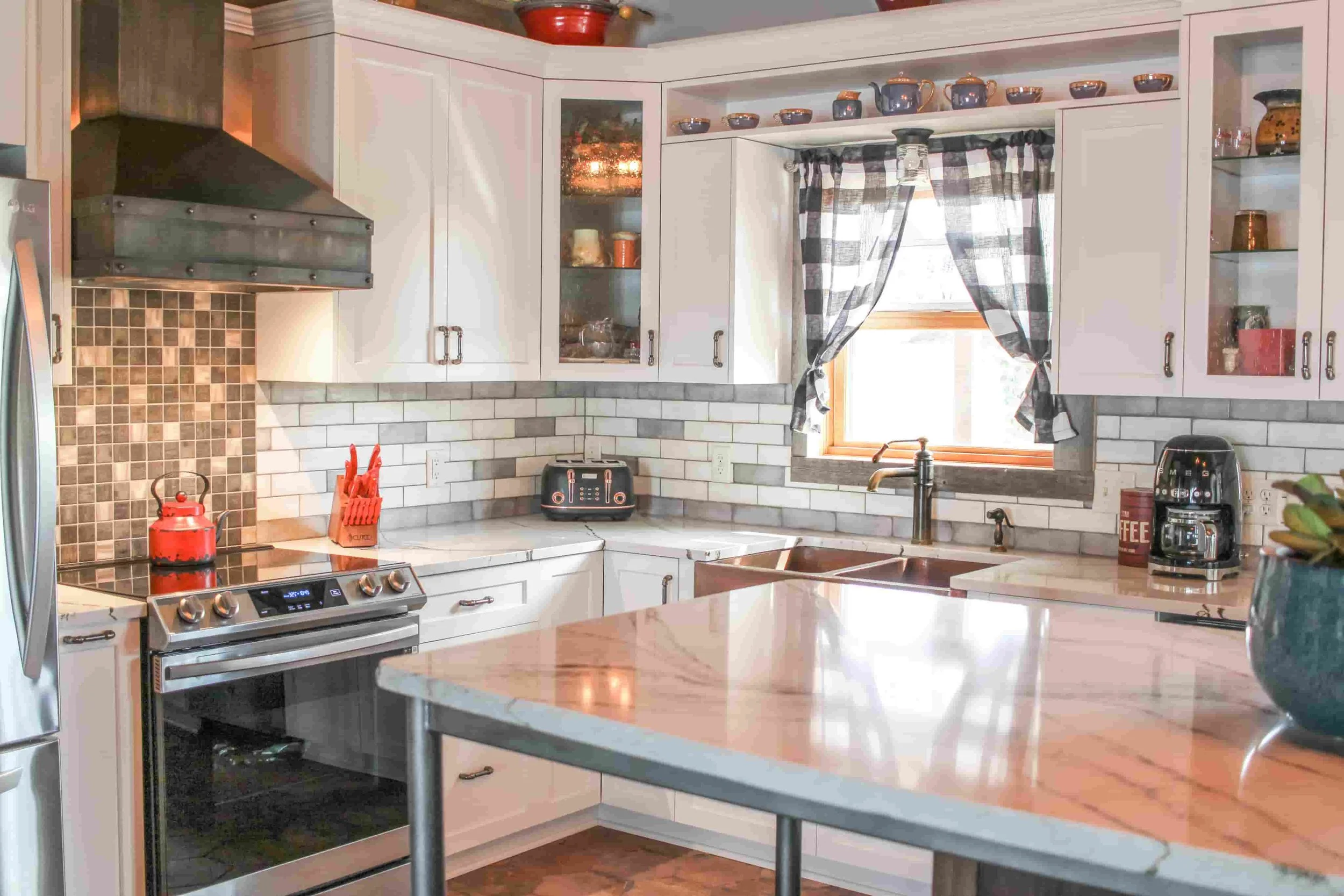 Farmhouse Kitchen Remodel by Sean's Cabinetry LLC project photo