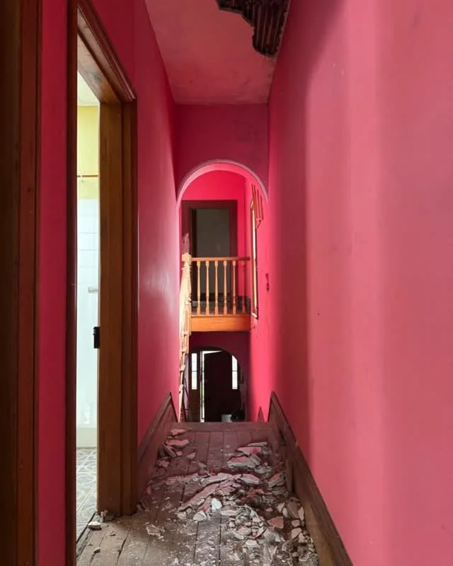 'Arbela' | Project Announcement

Originally built as a freestanding Victorian terrace, Arbela sits proudly on a large block in Woollahra &mdash; owned by the same family for generations. With 3.3m ornate ceilings, elegant fireplace mantles and layers