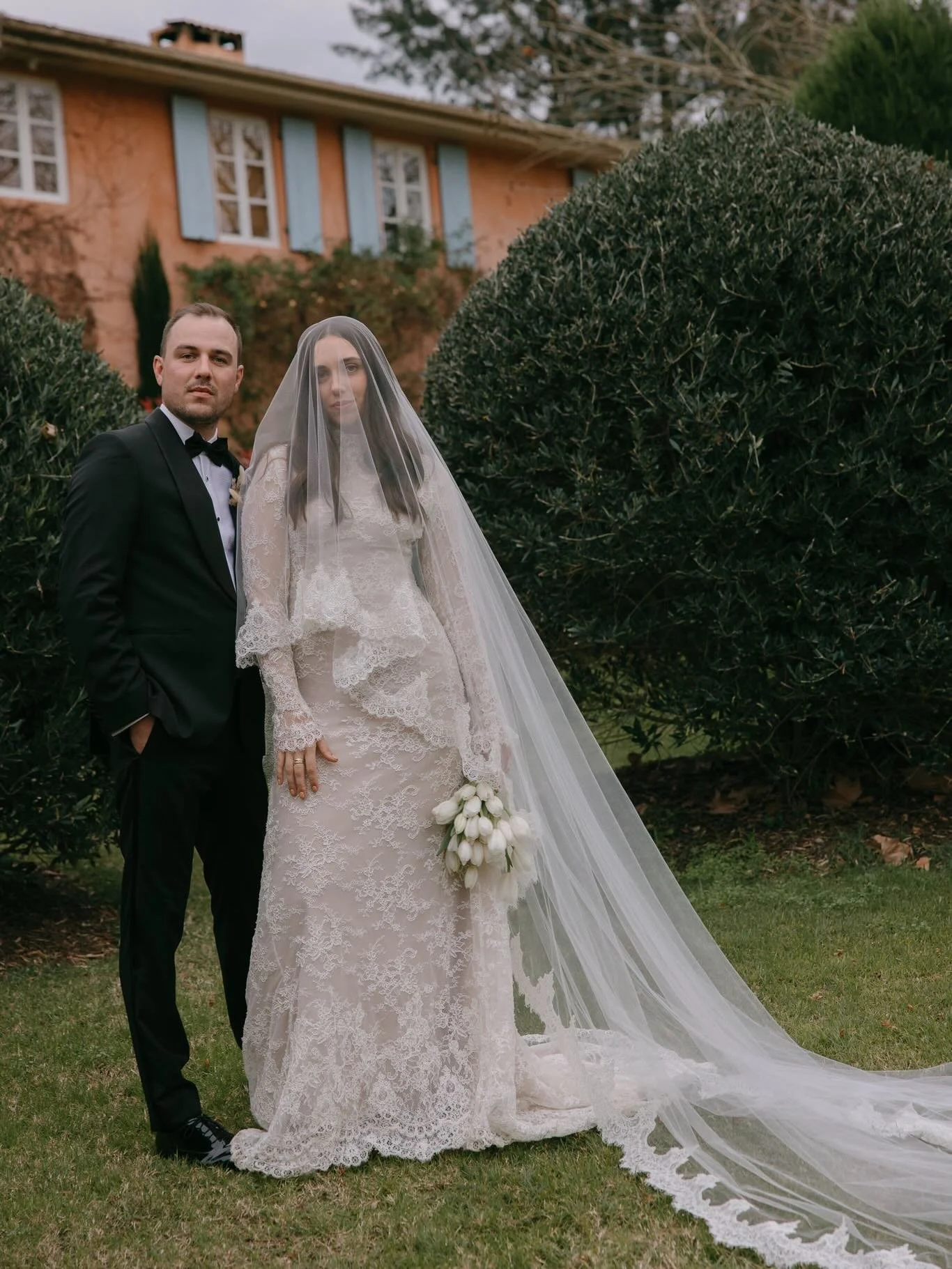 Moments of Tyla &amp; Christian 

Wedding planner &amp; Stylist, florals, stationery @prettyinwhiteevents_ 
Photographer @laurenannephotography 
Content @modernromancesocials 
Venue @redleafwollombi 
Catering @pepis.au 
Entertainment @jess_and_matt 
