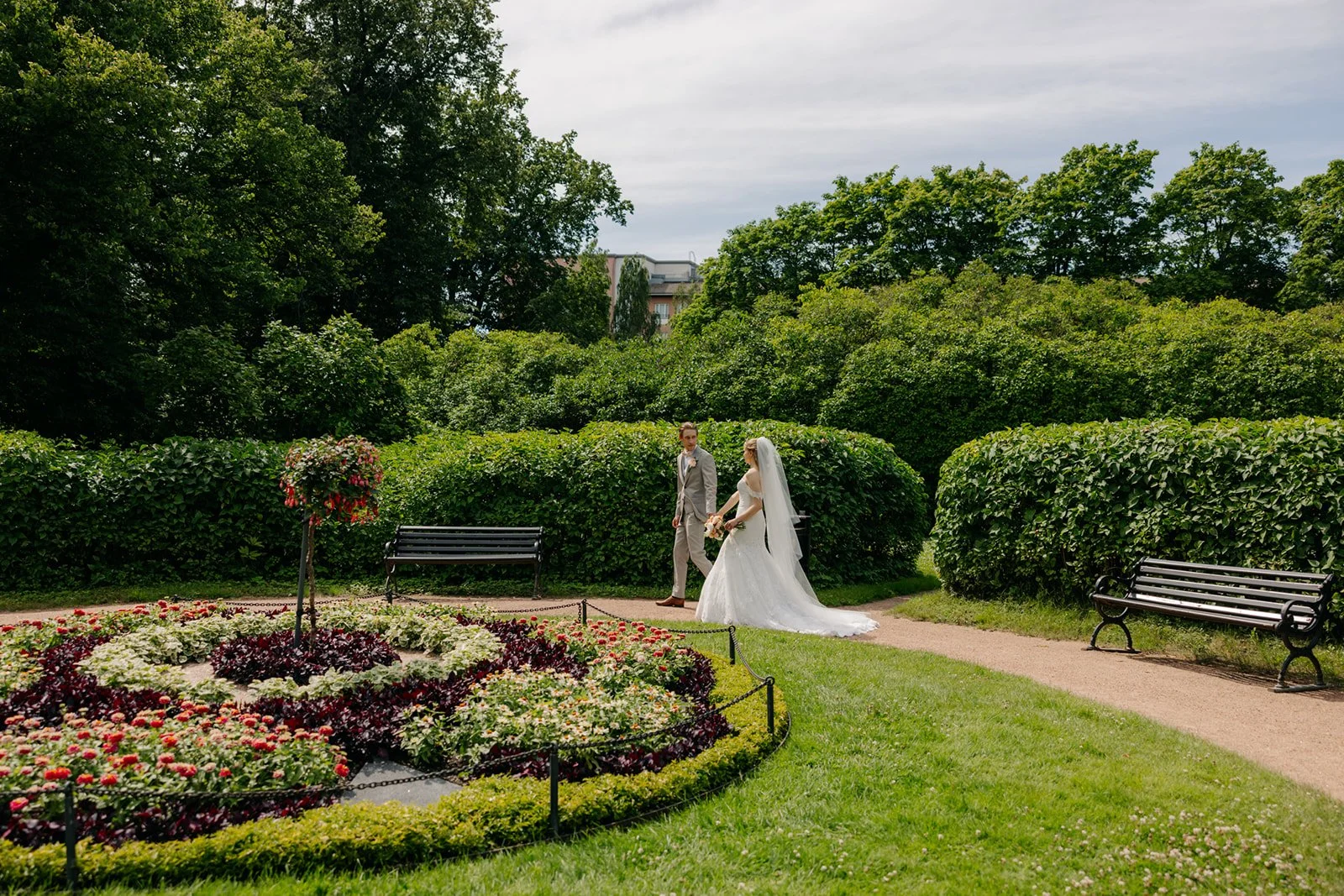 HenniinaVisuals-Valokuvaus-Hääkuvaus-sneakpeek-43.jpg