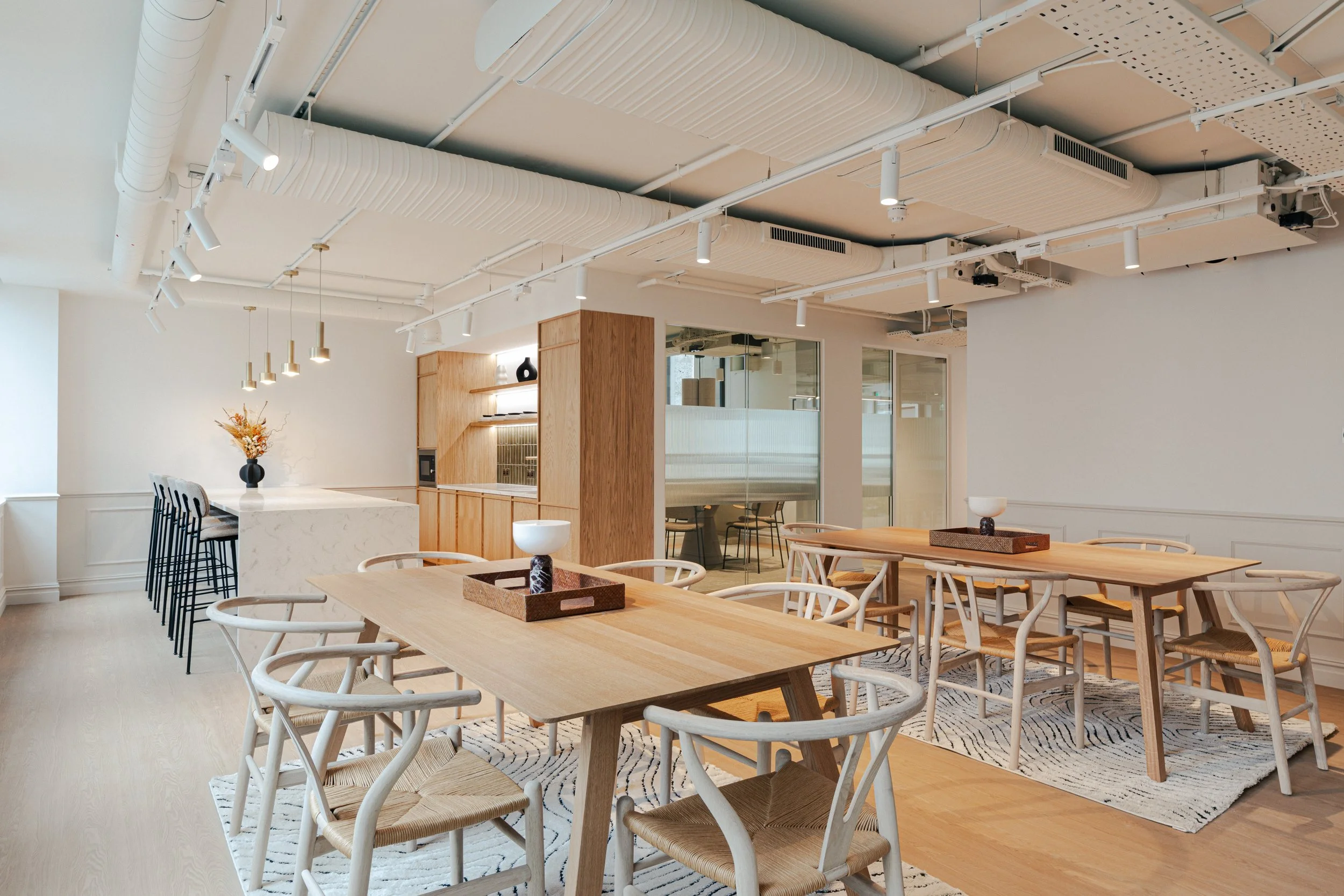 138 Cheapside: Level 2