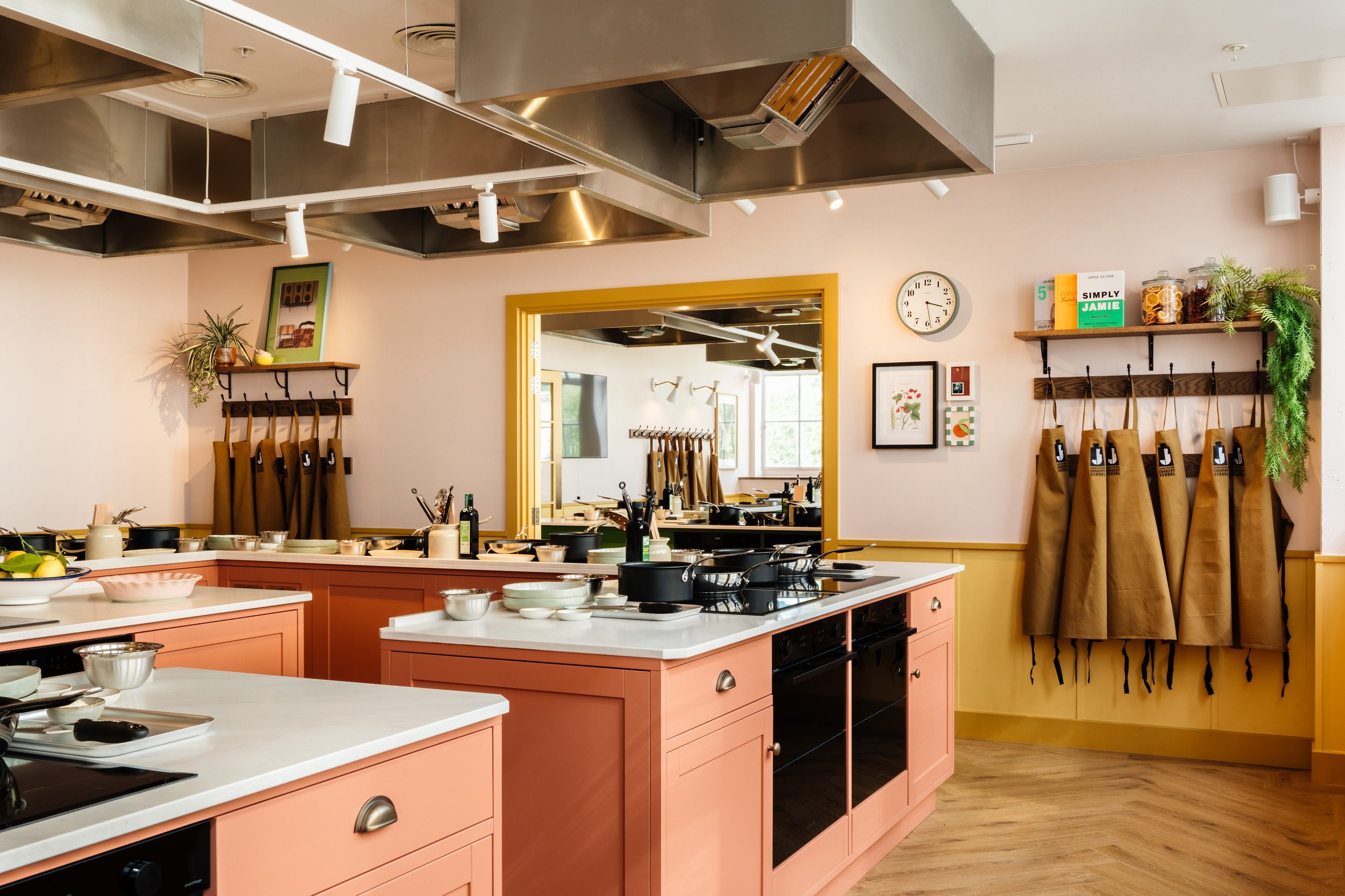 034__jamie-oliver-cookery-school-launch__interiors.jpg