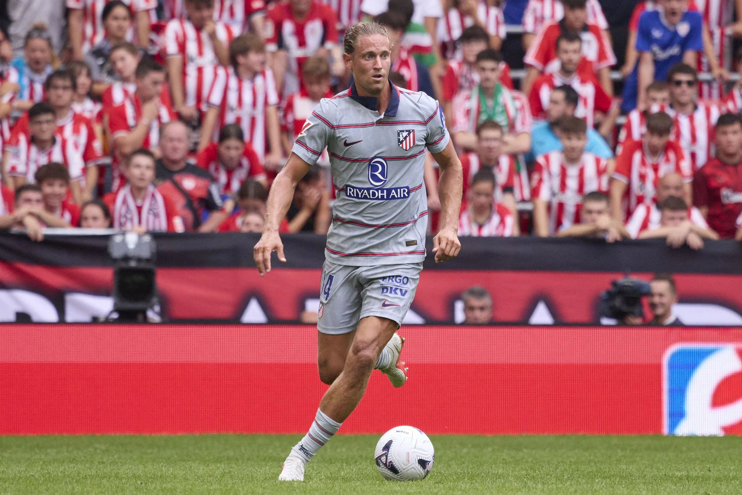 Athletic Club Bilbao - Atletico Madrid 94.jpg
