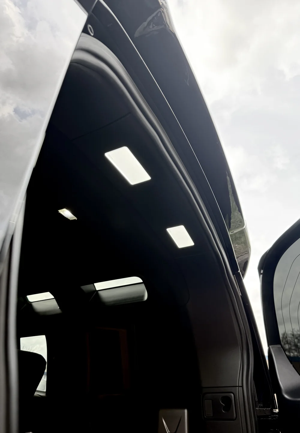 Upgraded LED loadspace lighting in Defender boot