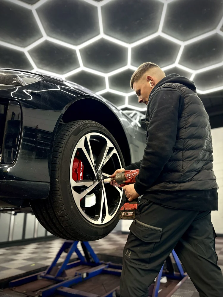 Audi E-Tron GT caliper painting at Utopia Tints Durham
