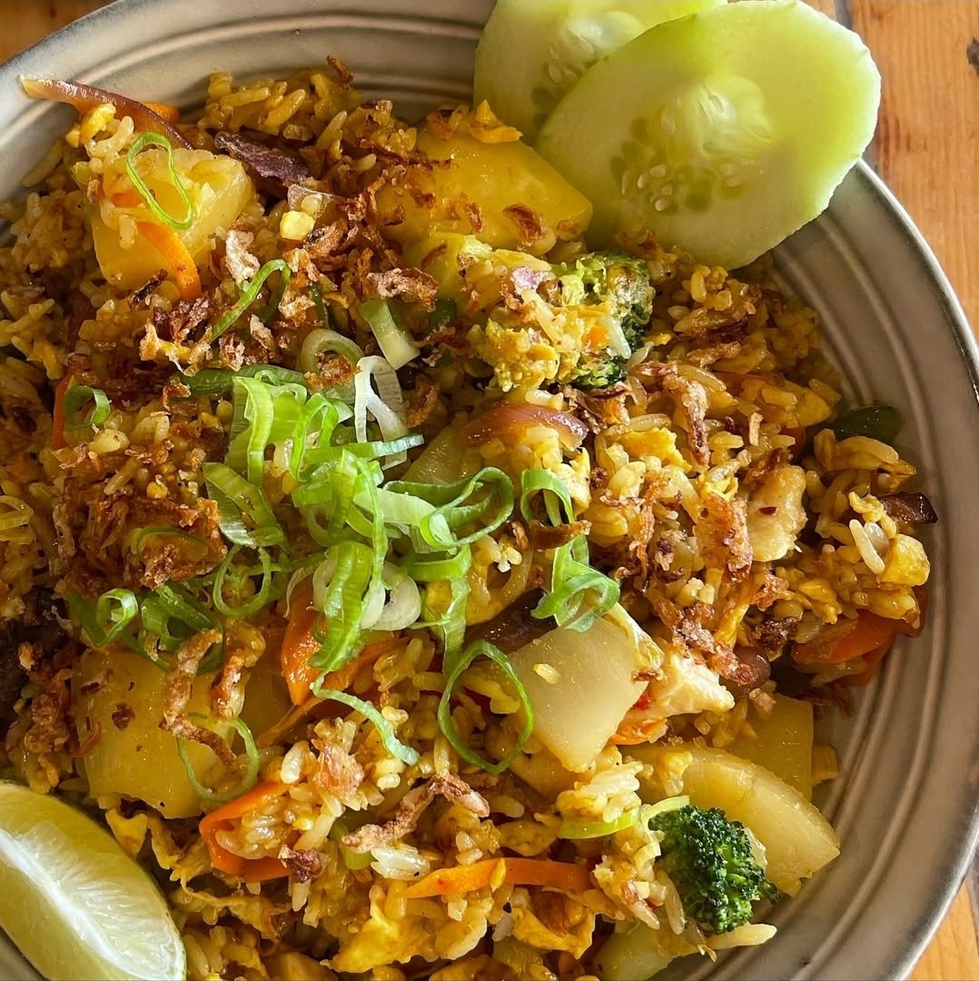 Pineapple rice