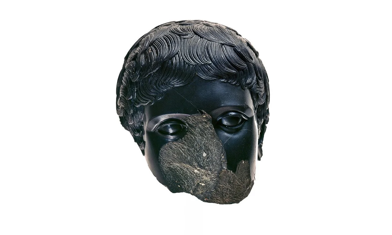 Broken. The Power of the Fragment in Sculpture