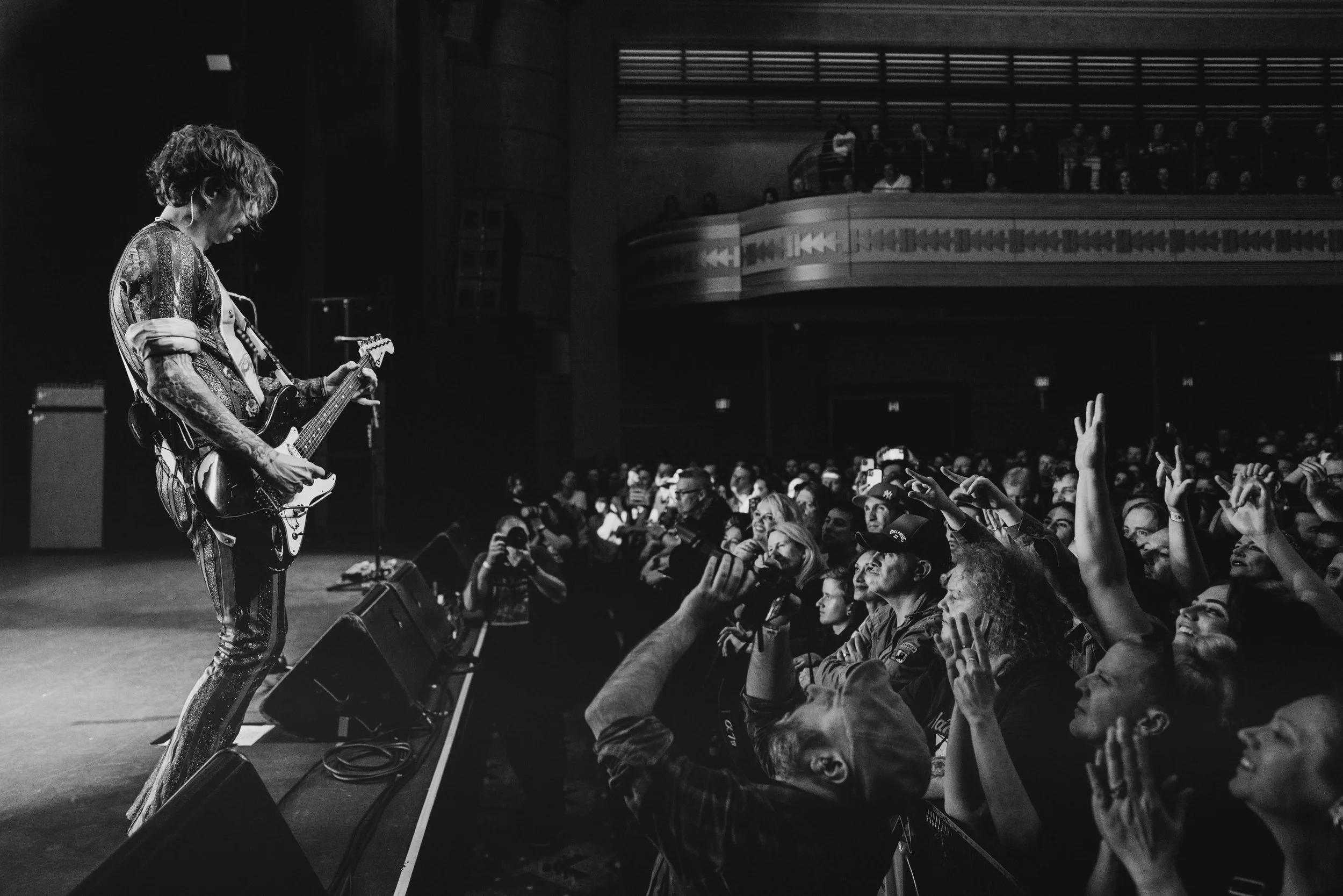 The Darkness @ The Enmore Theatre (50 of 77).jpg