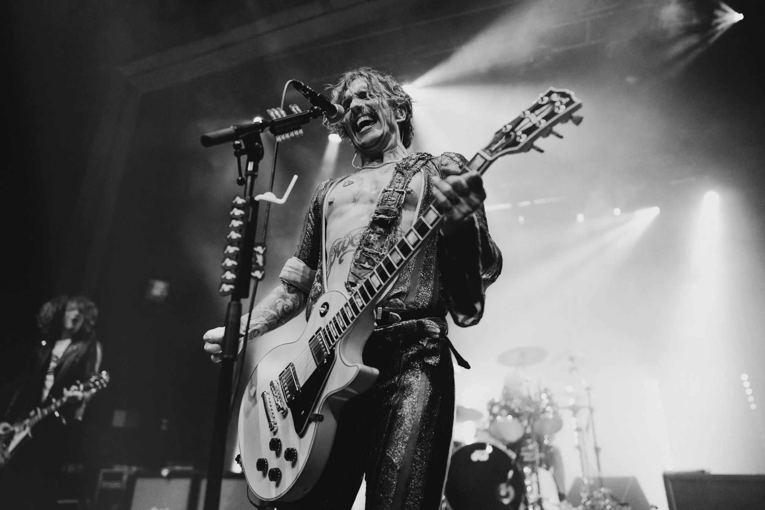 The Darkness @ The Enmore Theatre (64 of 77).jpg