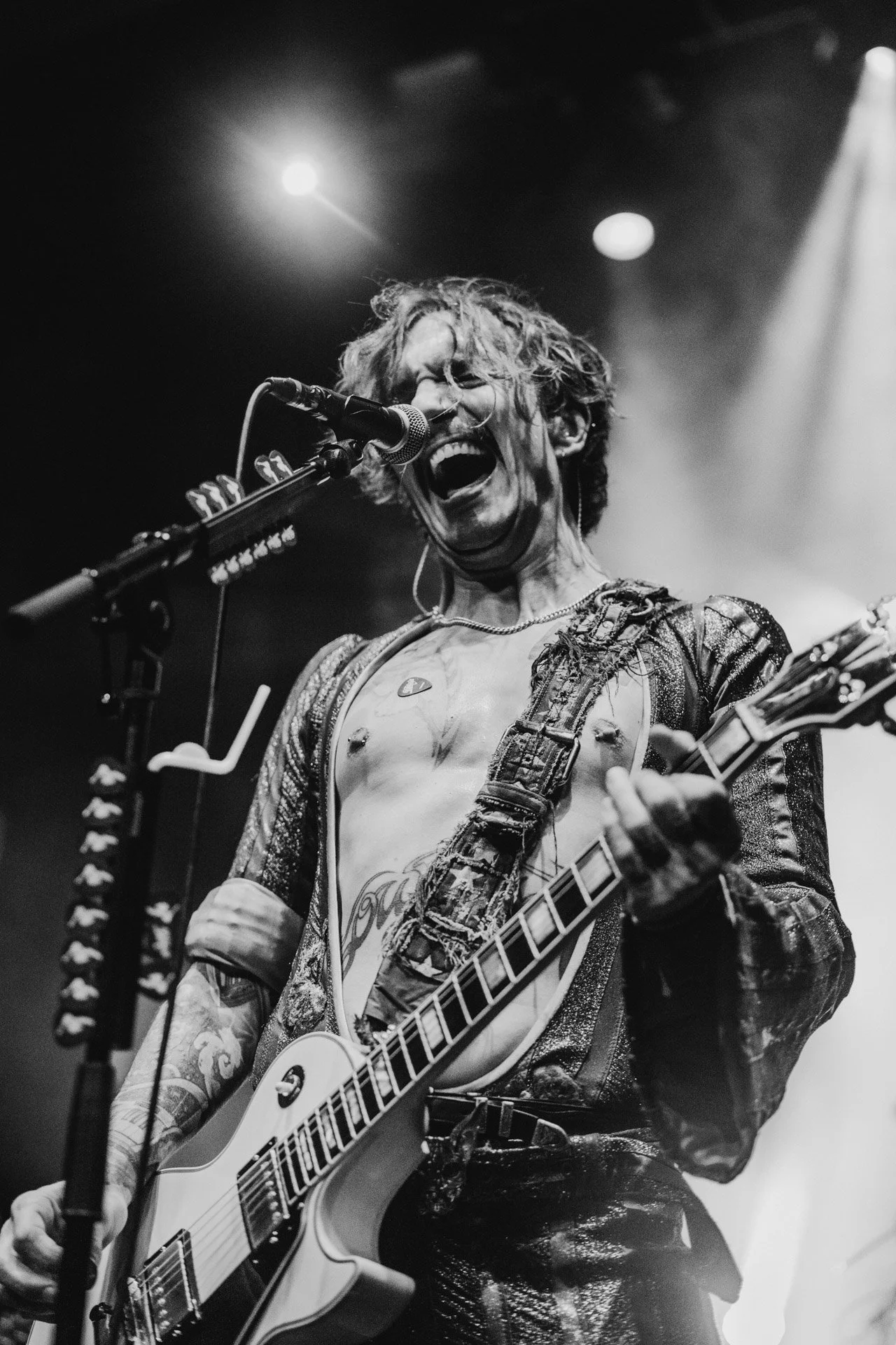 The Darkness @ The Enmore Theatre (72 of 77).jpg