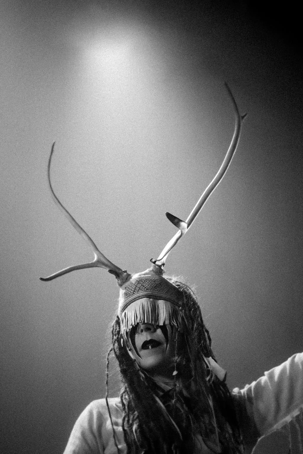 Heilung-15.jpg