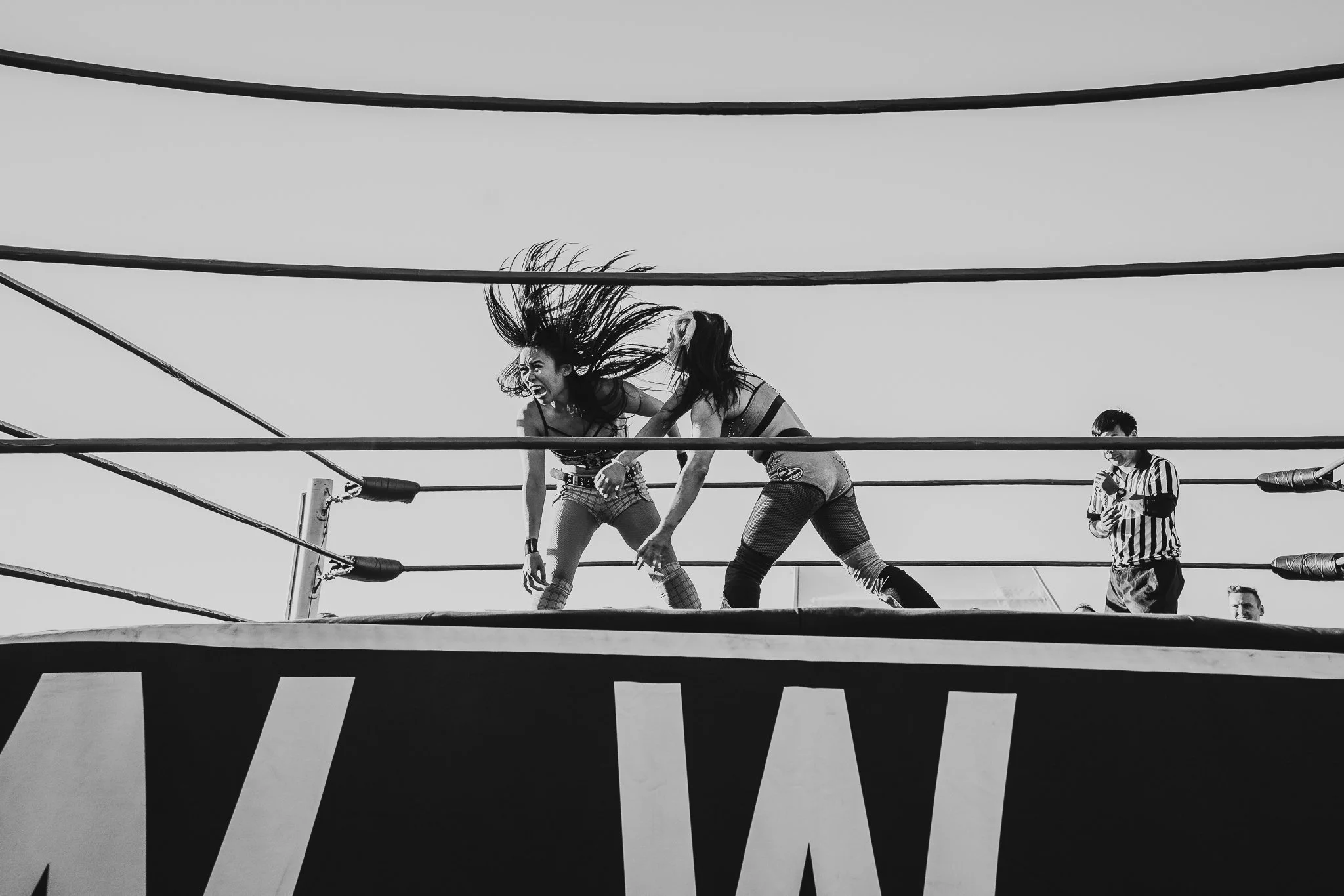 fbDSC07996edit - nwa wrestling - kryal.jpg