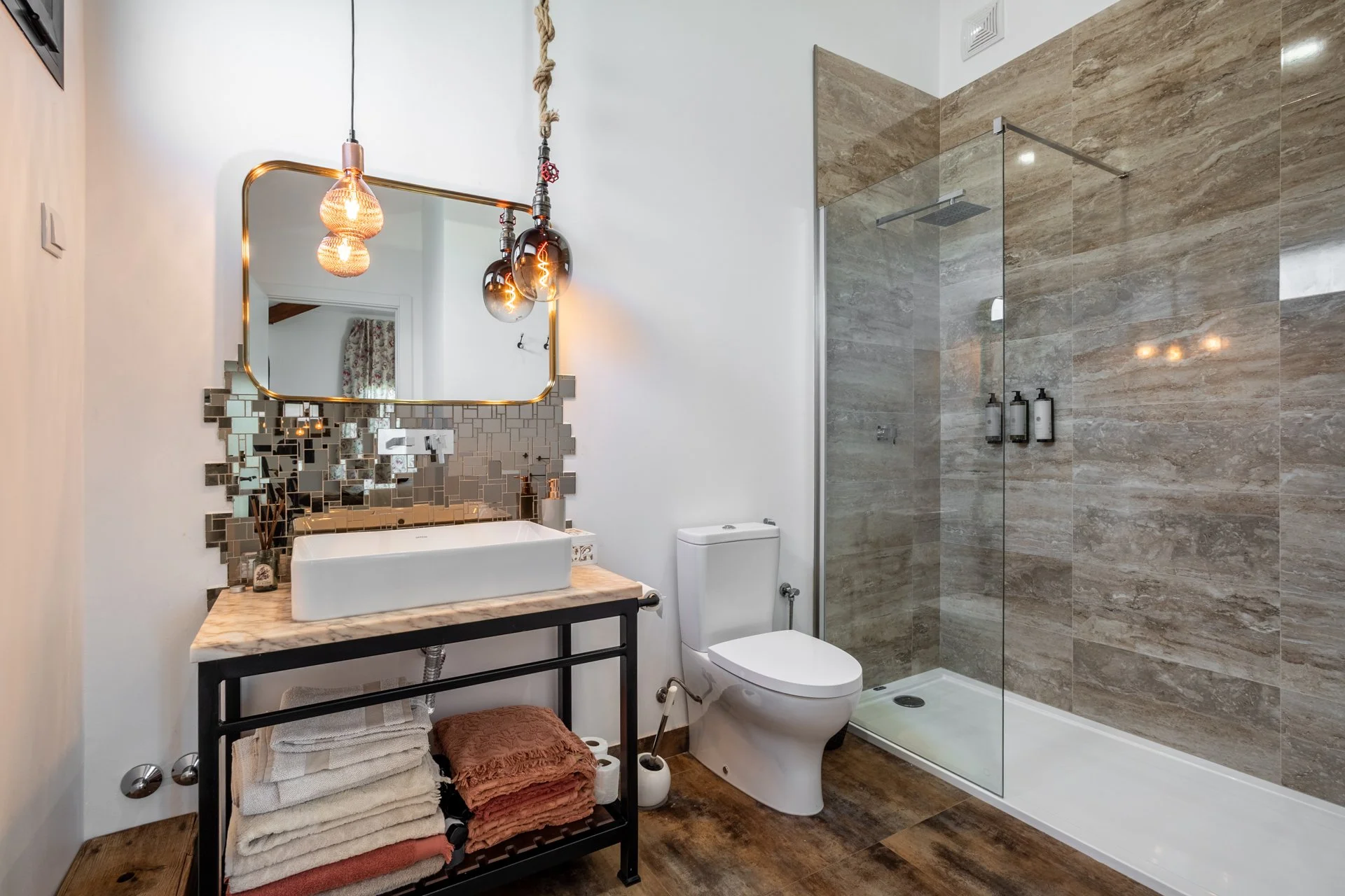 Crimson Rose guest bedroom's ensuite bathroom.jpg