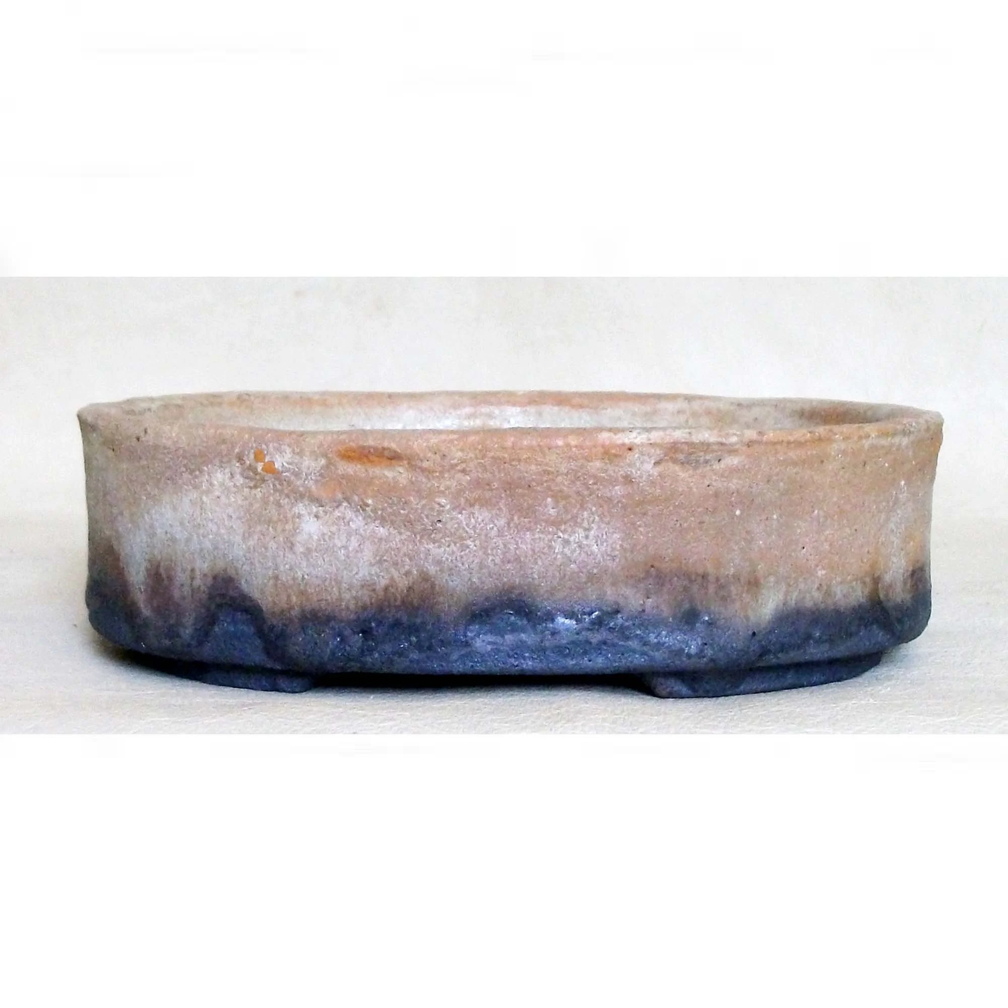 OVAL6132.jpg