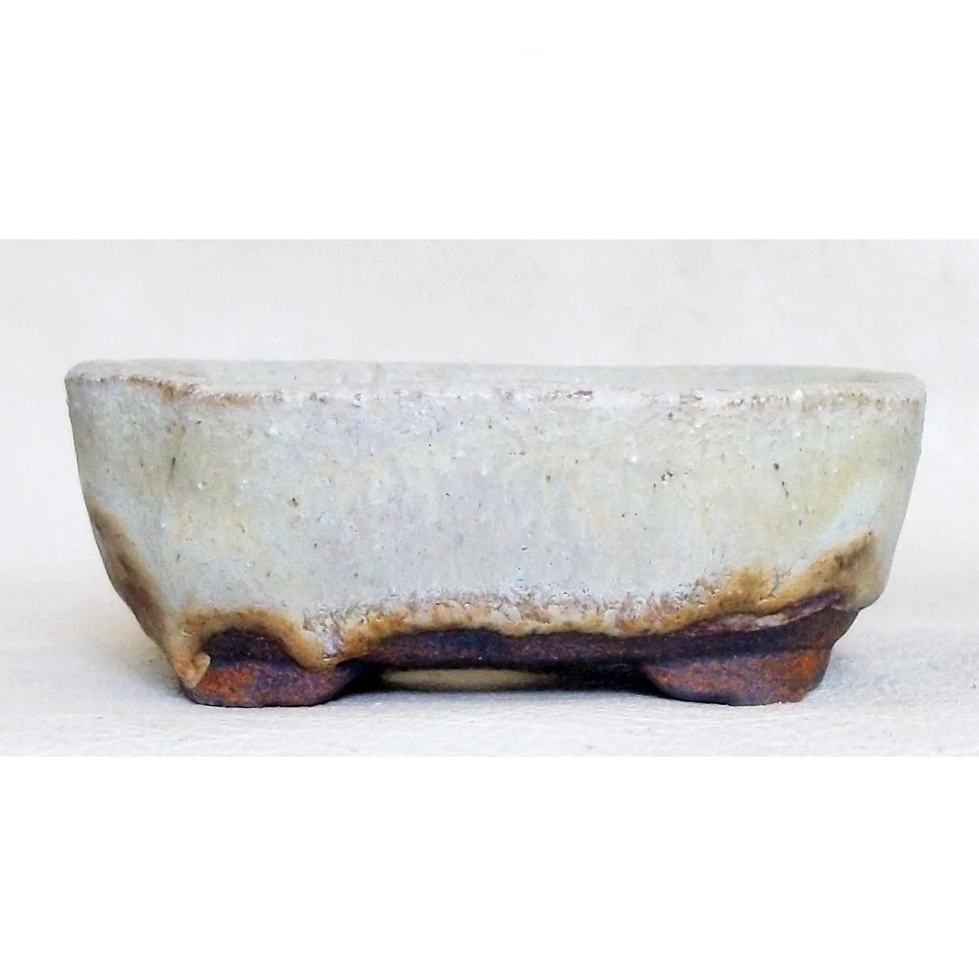 OVAL6105.jpg