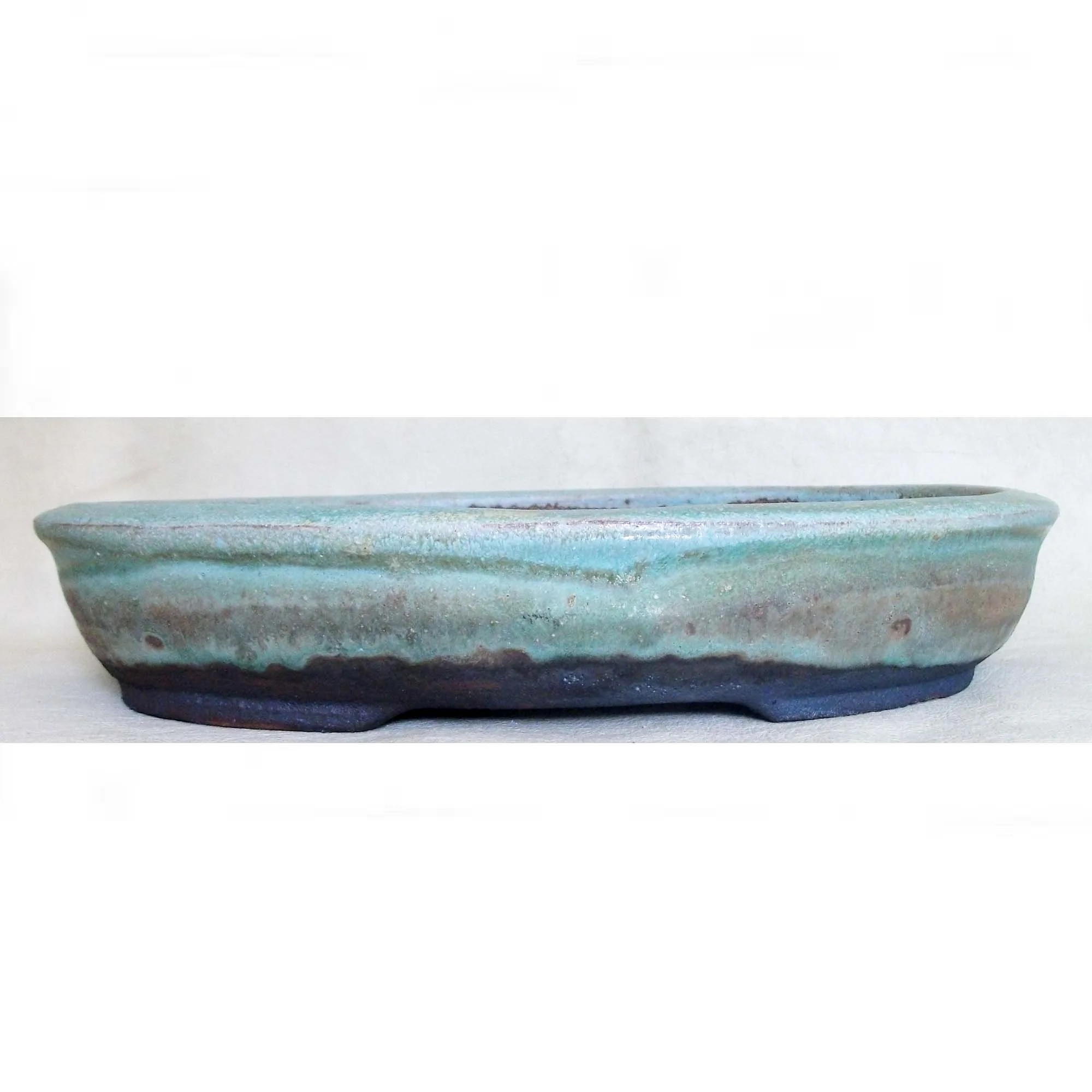 OVAL6095.jpg