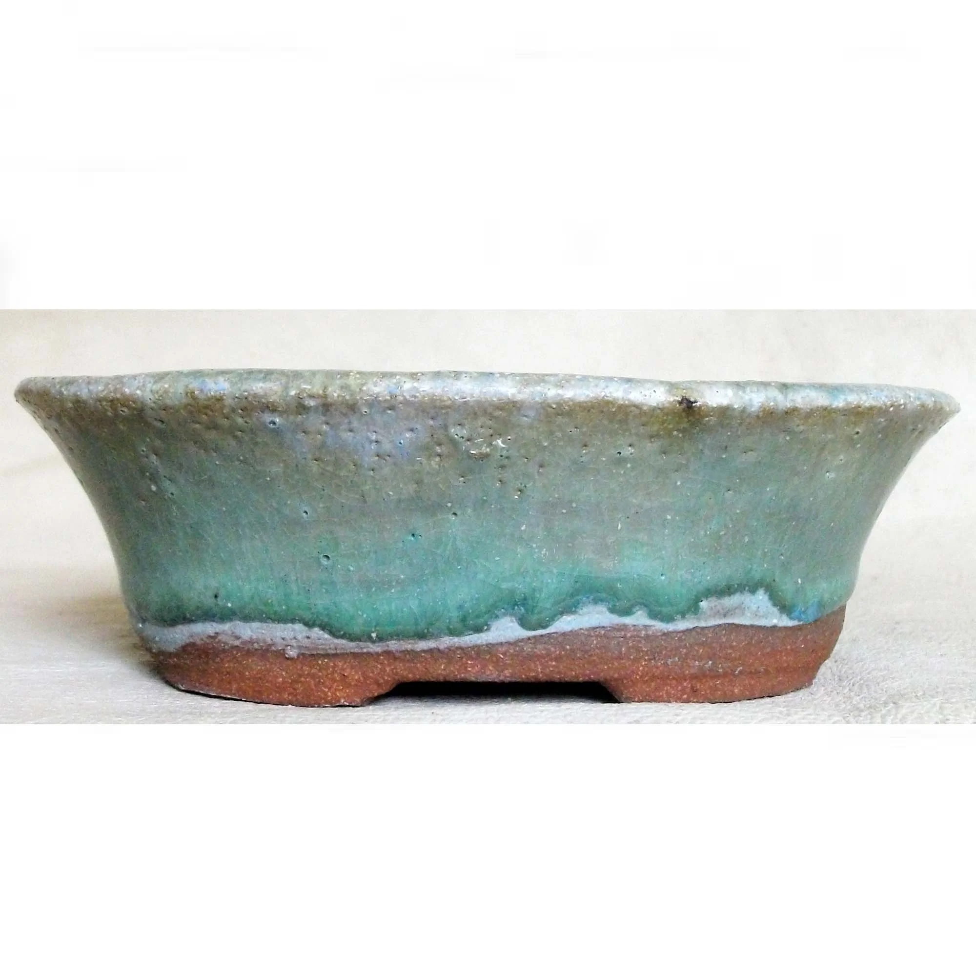 OVAL6142.jpg