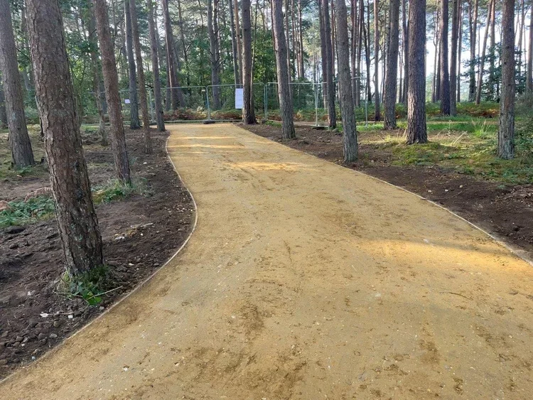 Bordon, Asmodee Green Loop