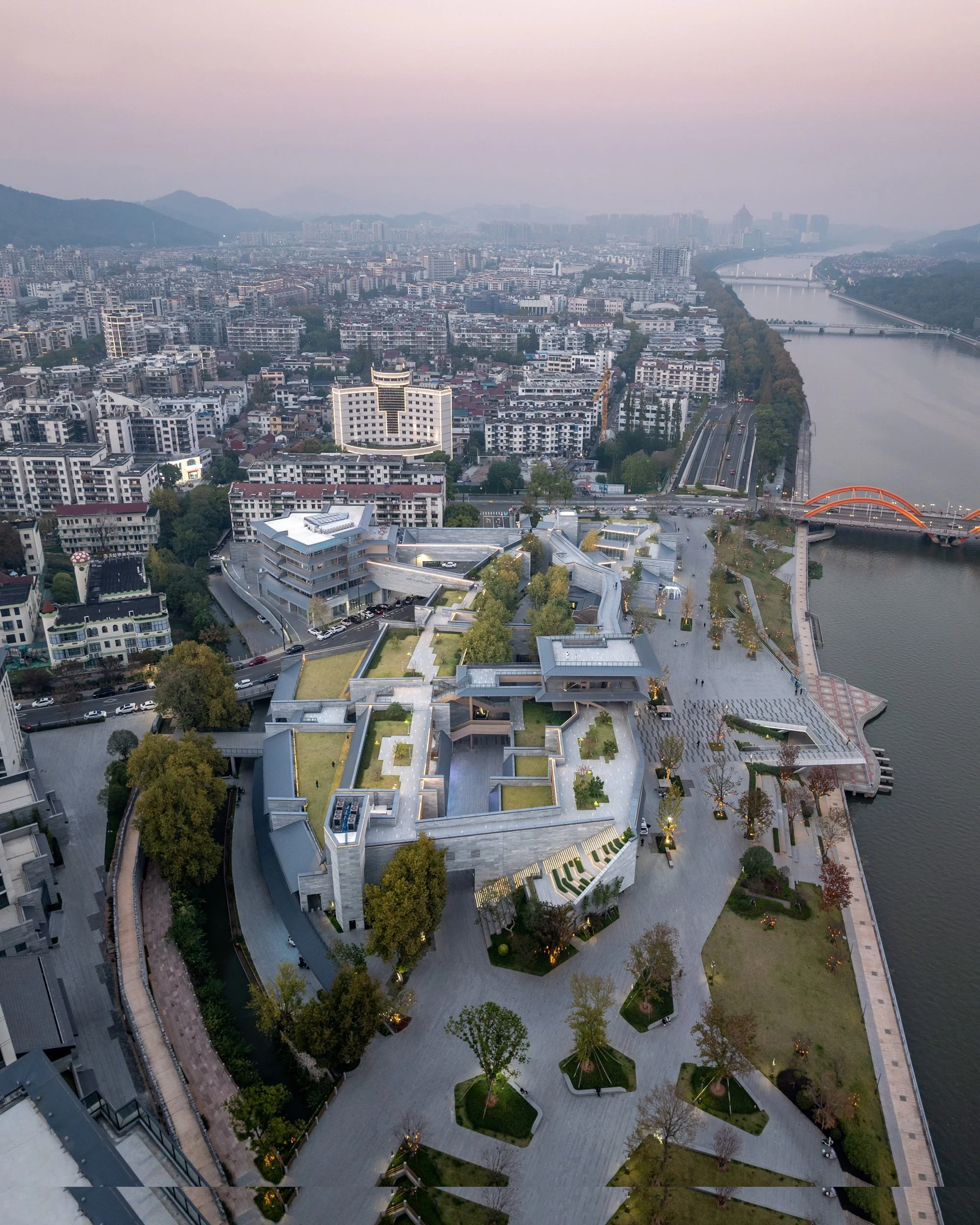 杰出多用途综合体设计（已建成）01