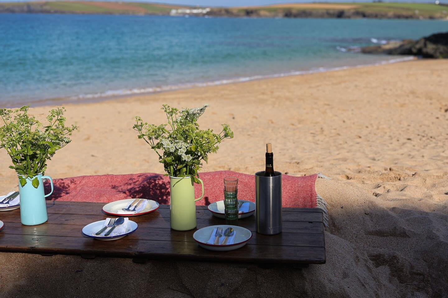 BOAT bay with @biggreenegguk 🍽️🌊

All at sea 🌊 🦐 🐟 🐚

#emilyscottfood #acookandherkitchen #seaandshore #timeandtide #simplicity #cook #chef #cornwallliving #cornwalllife #inmykitchen #homemade #aquietstyle #stylemepretty #mybeautifullness #quie