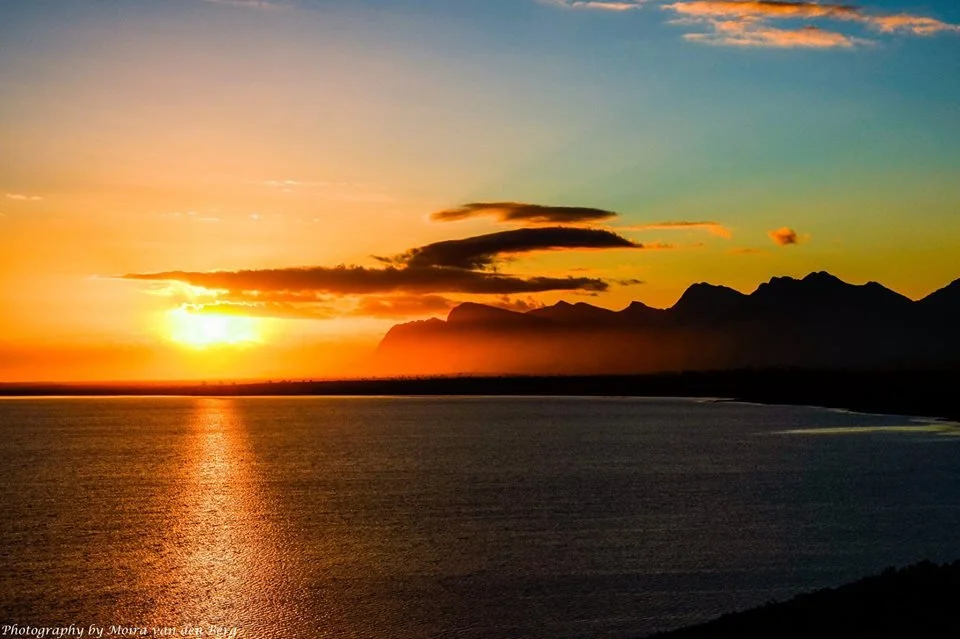 BenguelaSunset.jpg