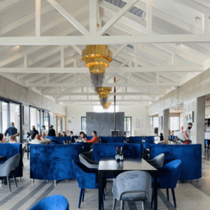 Moody-lagoon-restaurant-interior (1).png