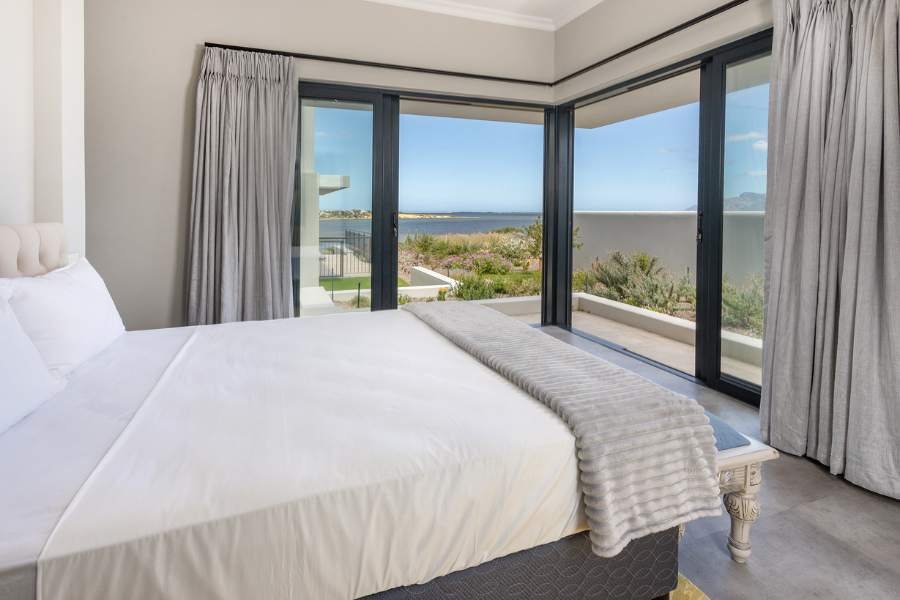 Benguela-Cove-Villa-164-Zen-Bedroom-2-sea-view.jpg