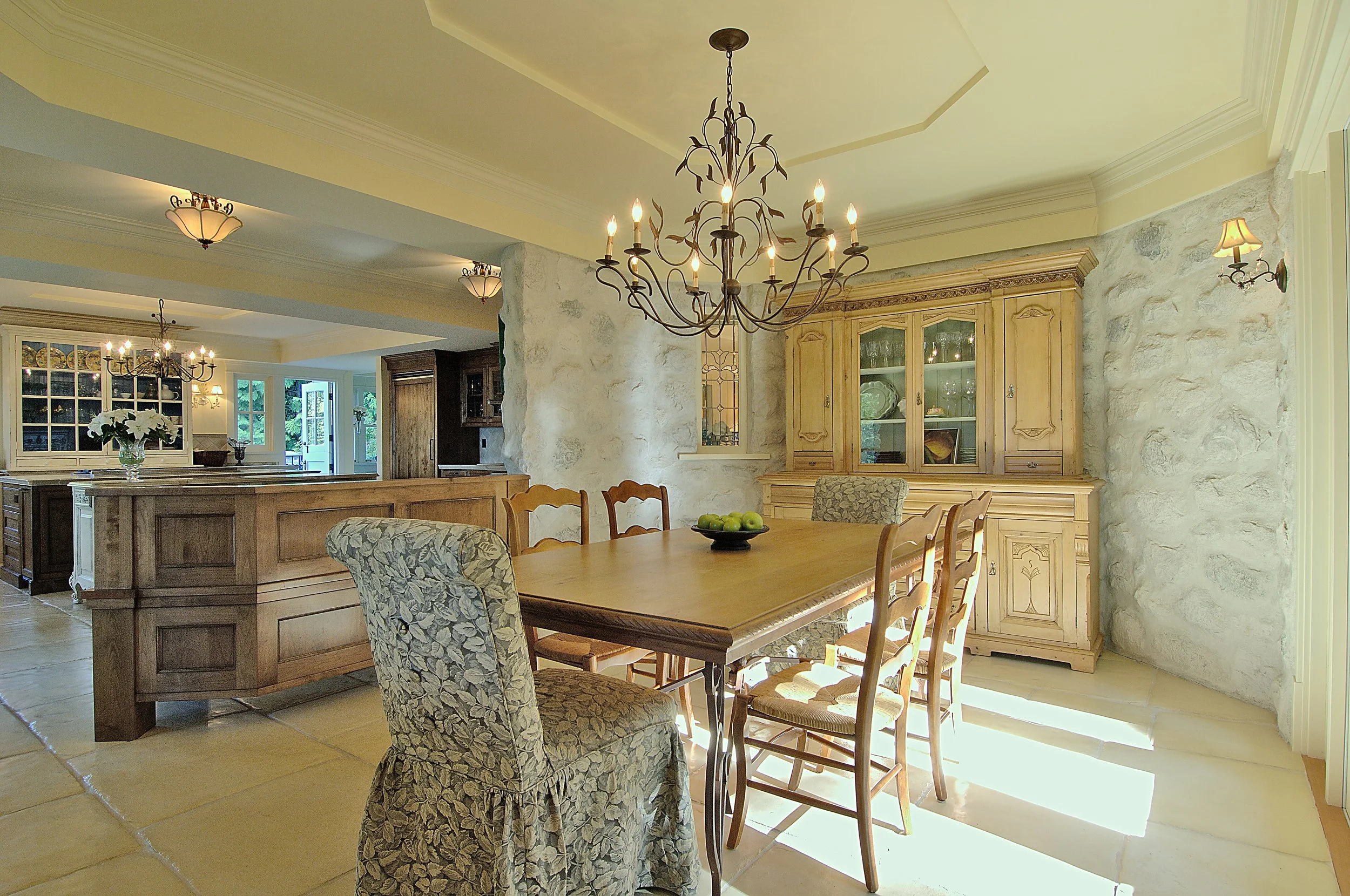 dining-1.jpg