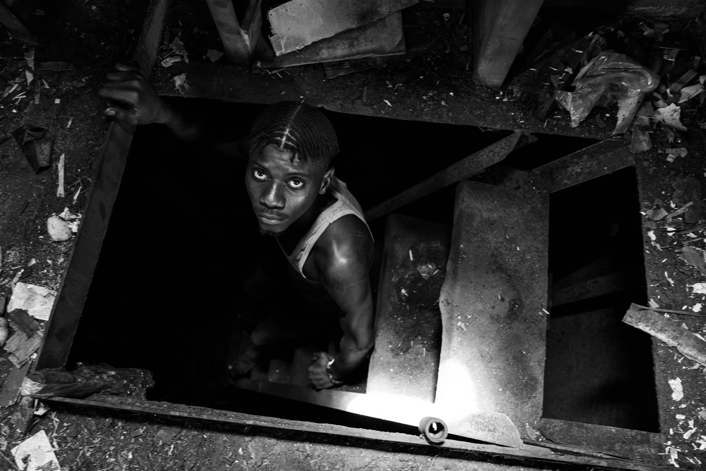 Plato’s Cave (Part II):Fear of the light by João Coelho 