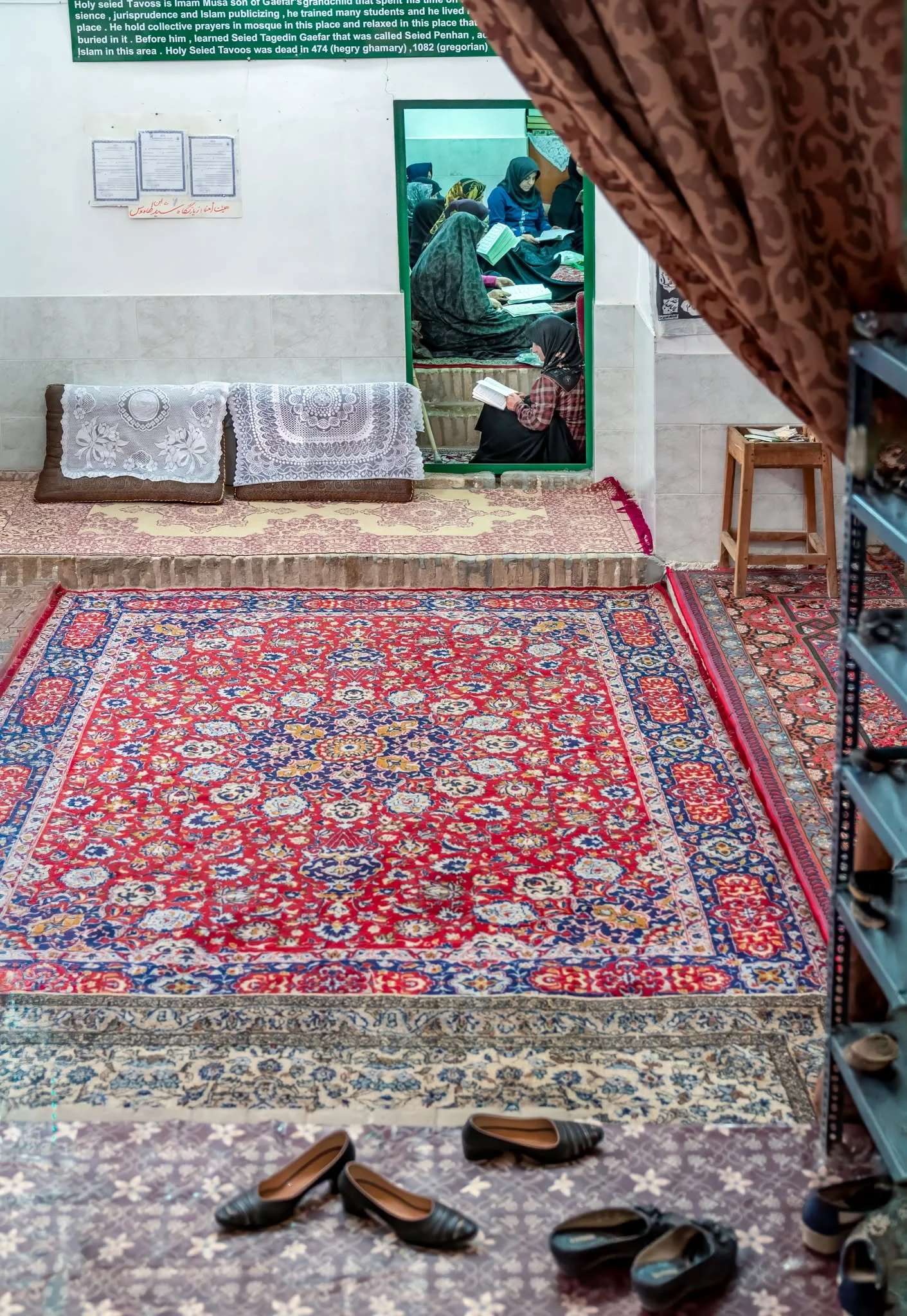 Women's Study Group, The Quran Yazd, Great Mosque, Iran, 2016 
