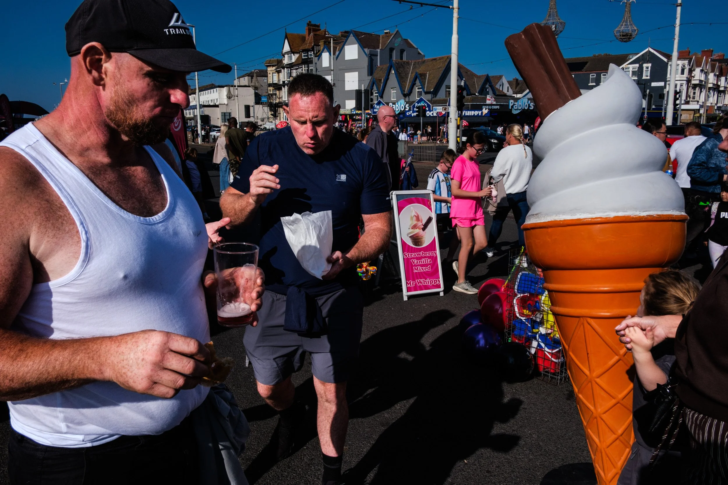 XT058401-BLACKPOOL.jpg