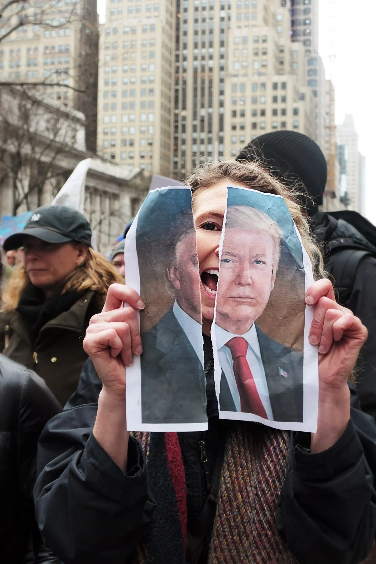 Martin Ingber – After nearly 250 years as a shining example
of freedom and democracy, can the United
States of America survive?

“When Fascism comes to America, it will be wrapped in the flag and carrying a cross,” warns a saying attributed to the fi